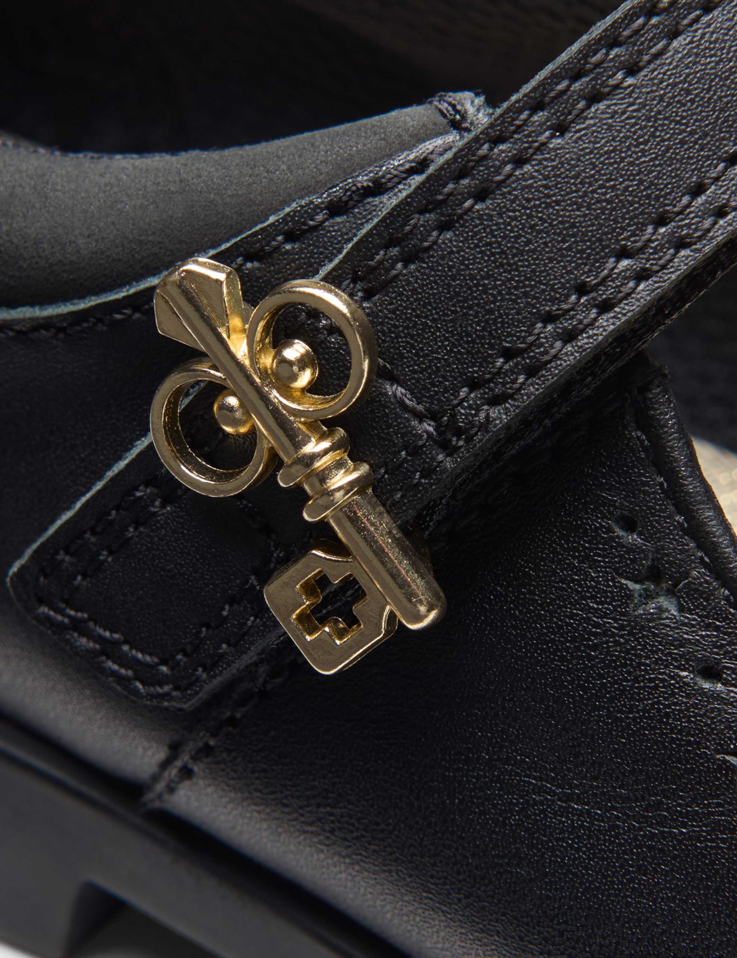 Kids' Patent Leather Riptape School Shoes (7 Small - 2.5 Large) 8 of 8