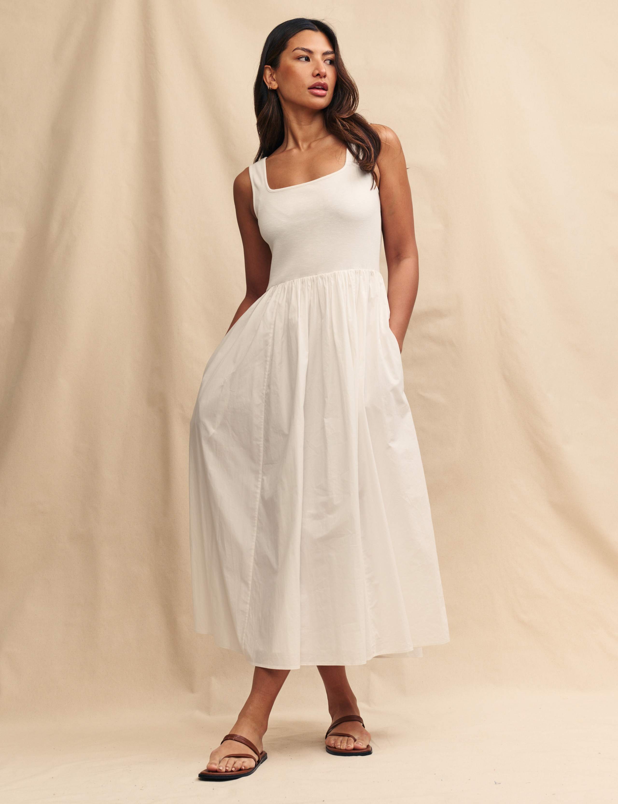 ミュージシャン pre-school Steak COTTON FIGURE A Meissen Porcelain Large Figure of Count Brühl's Tailor