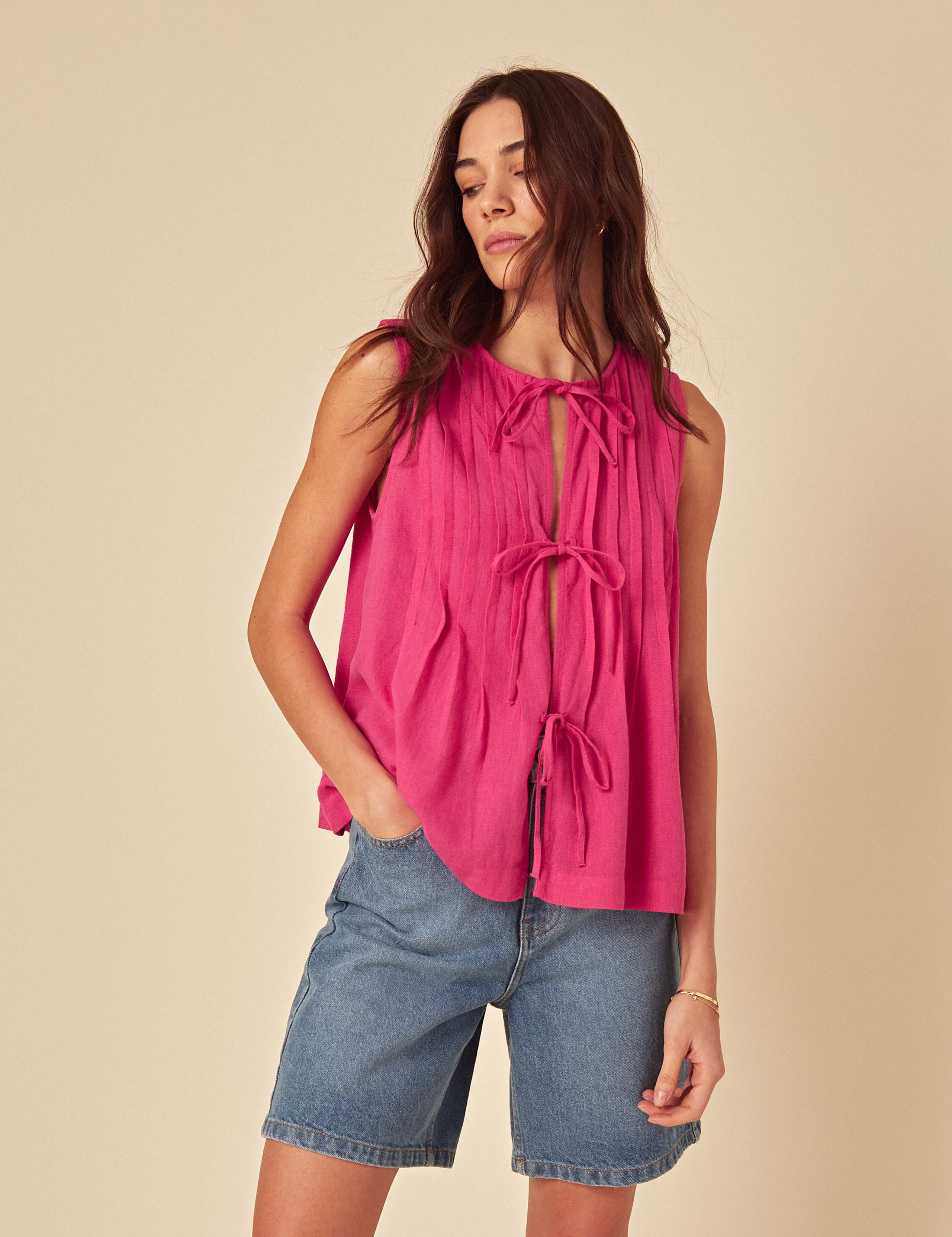 Linen Blend Tie Front Pleat Detail Top 4 of 5