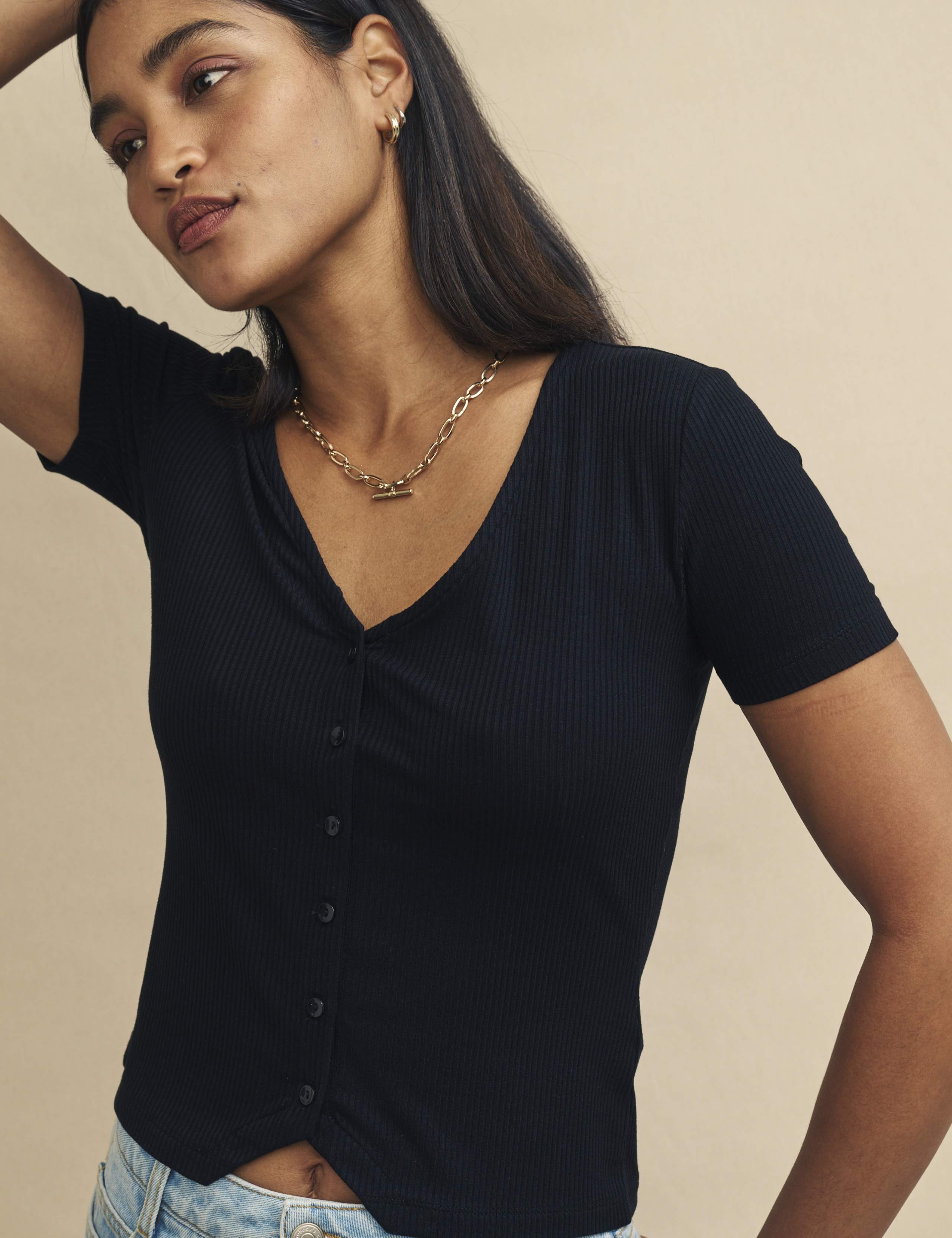 Ribbed V-Neck Button Through Top 3 of 4