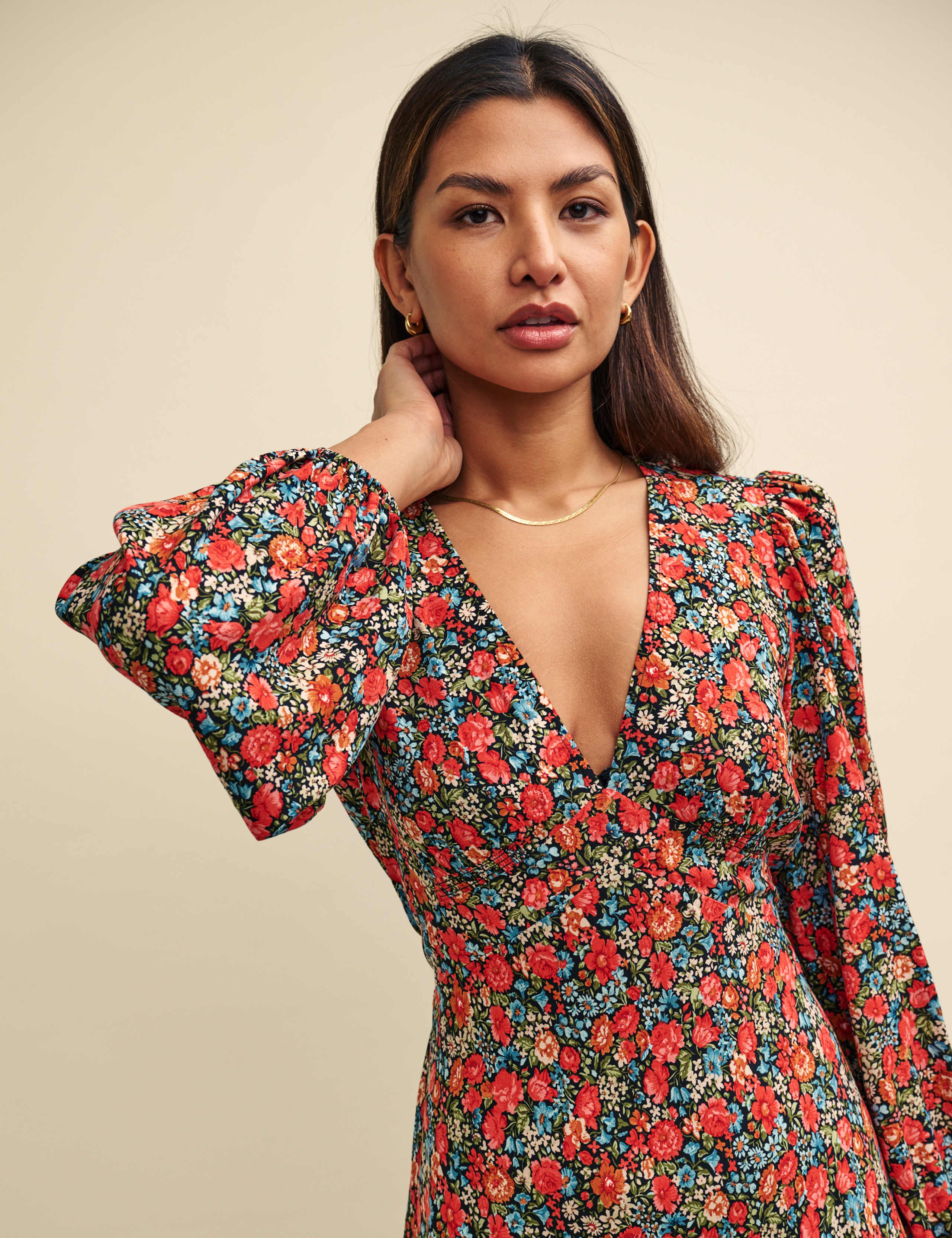 Floral V-Neck Midi Waisted Dress 4 of 8