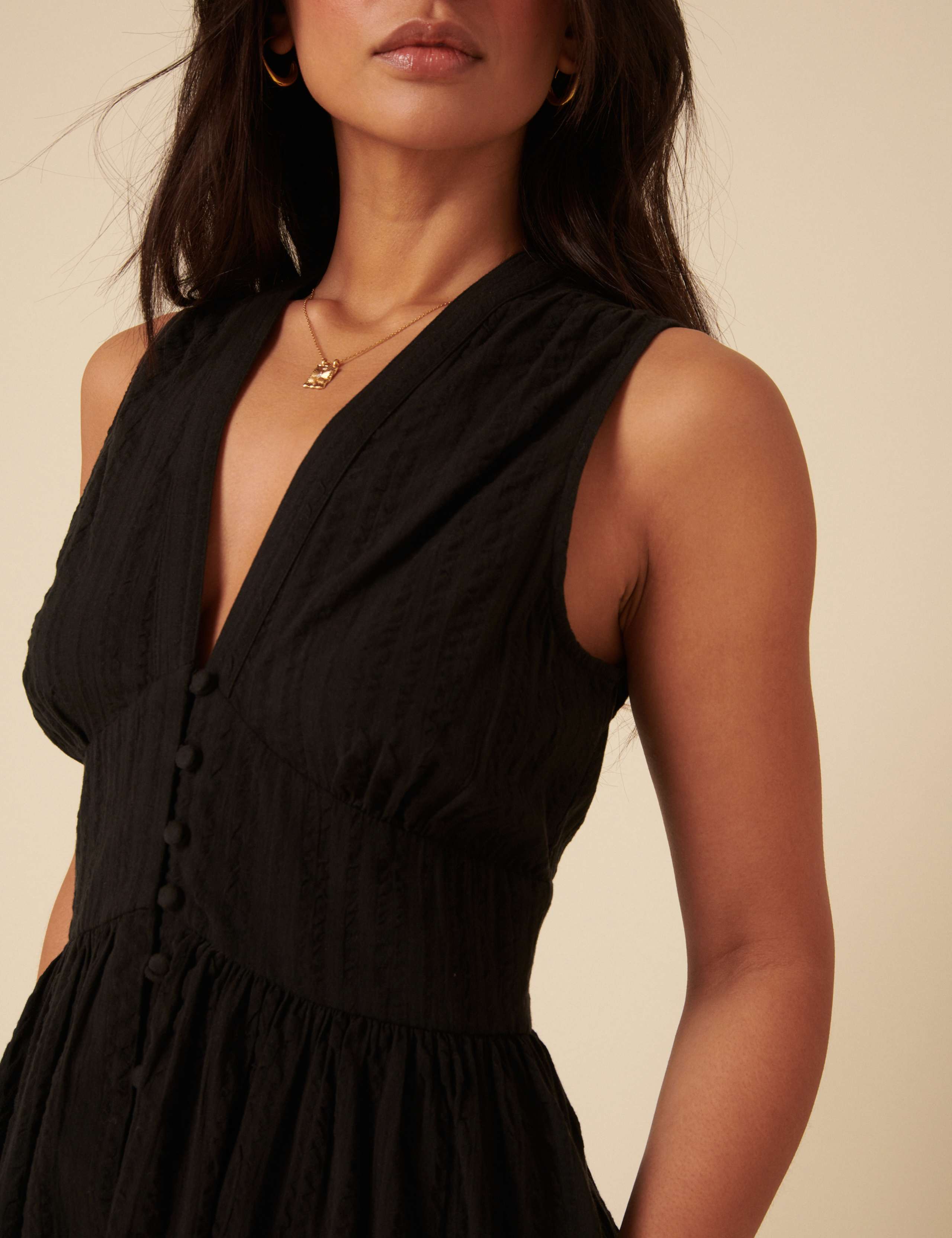 Linen Rich VNeck Mini Waisted Dress 4 of 5