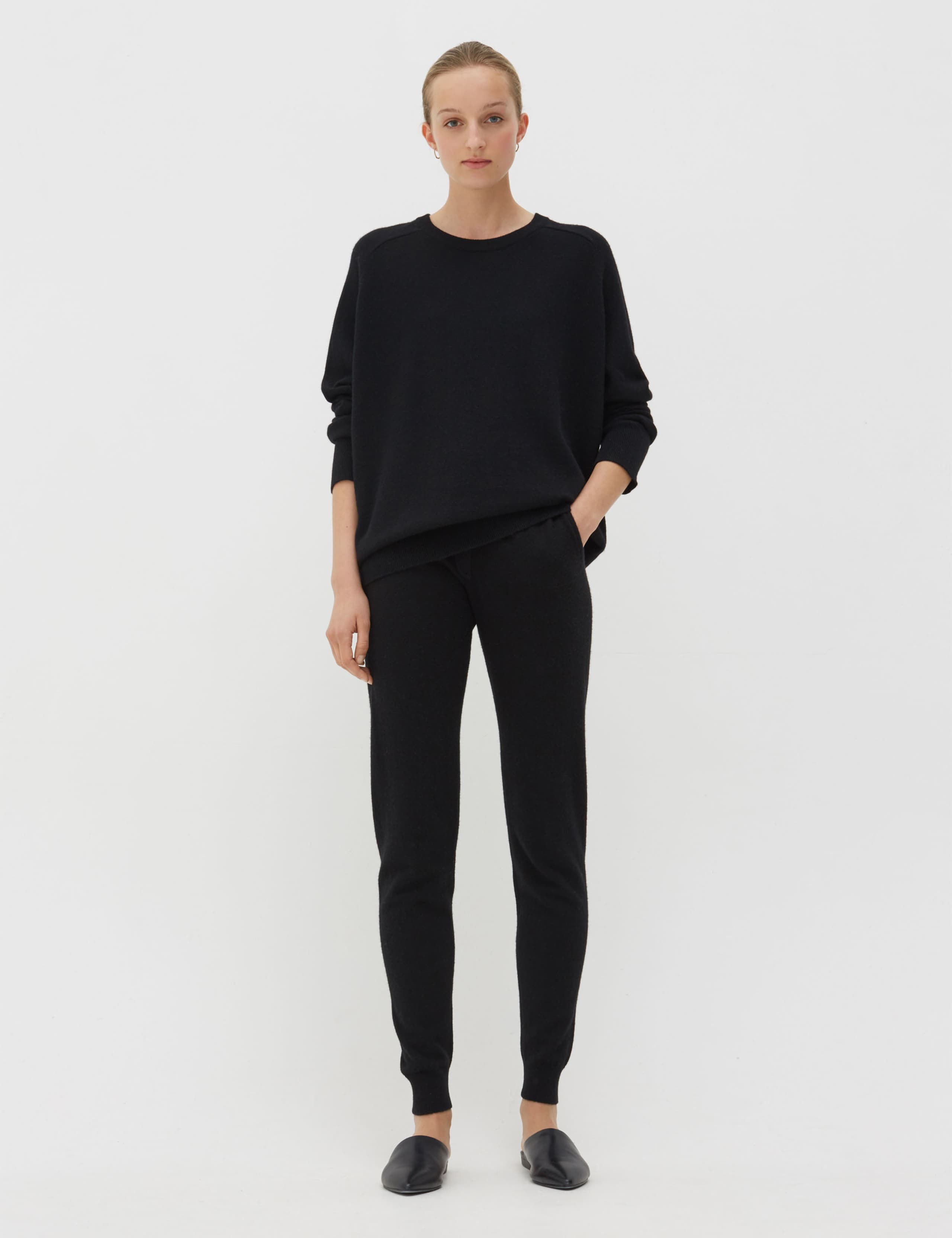 Pure Cashmere Crew Neck Relaxed Jumper 2 of 2