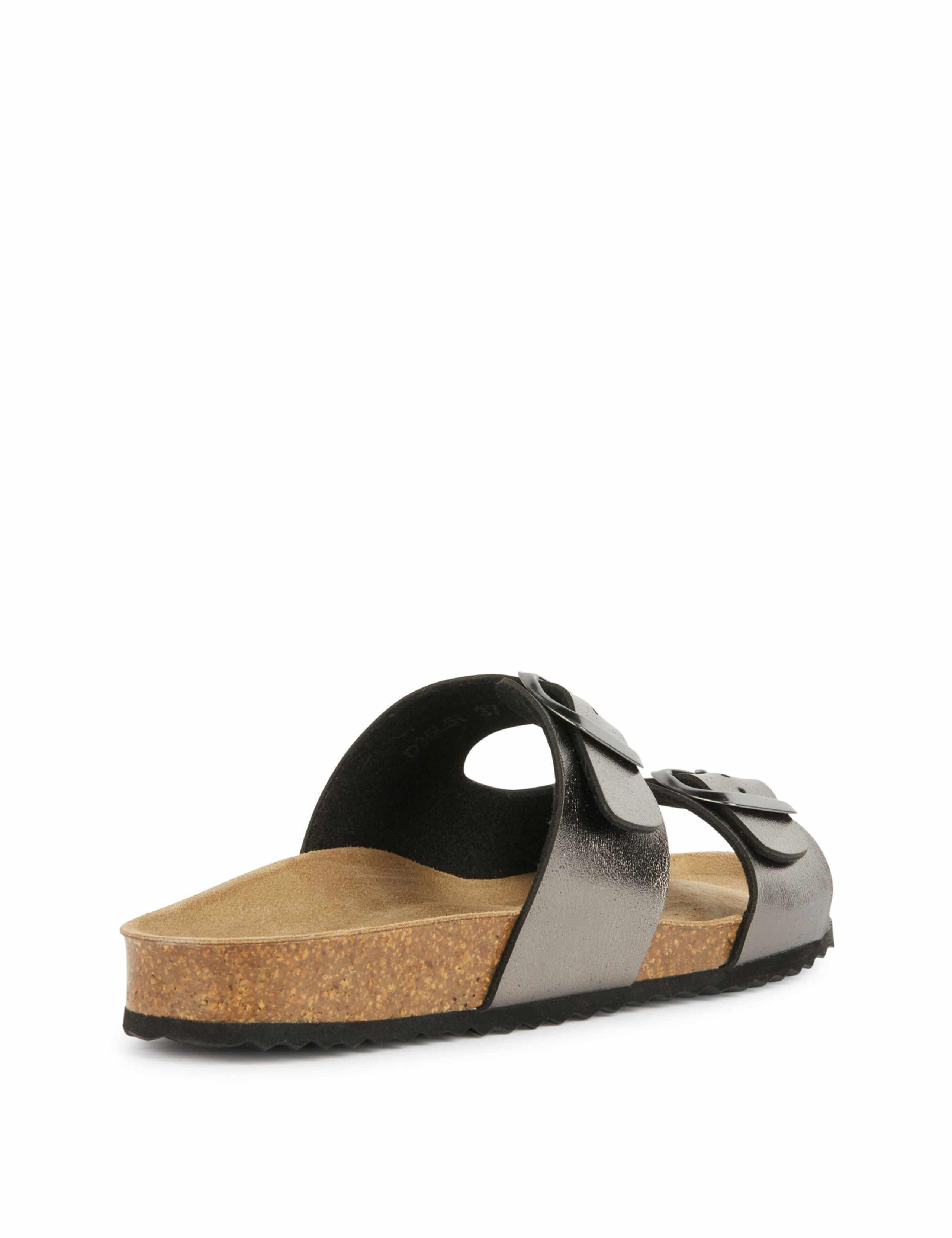 Metallic Flat Sliders 4 of 6