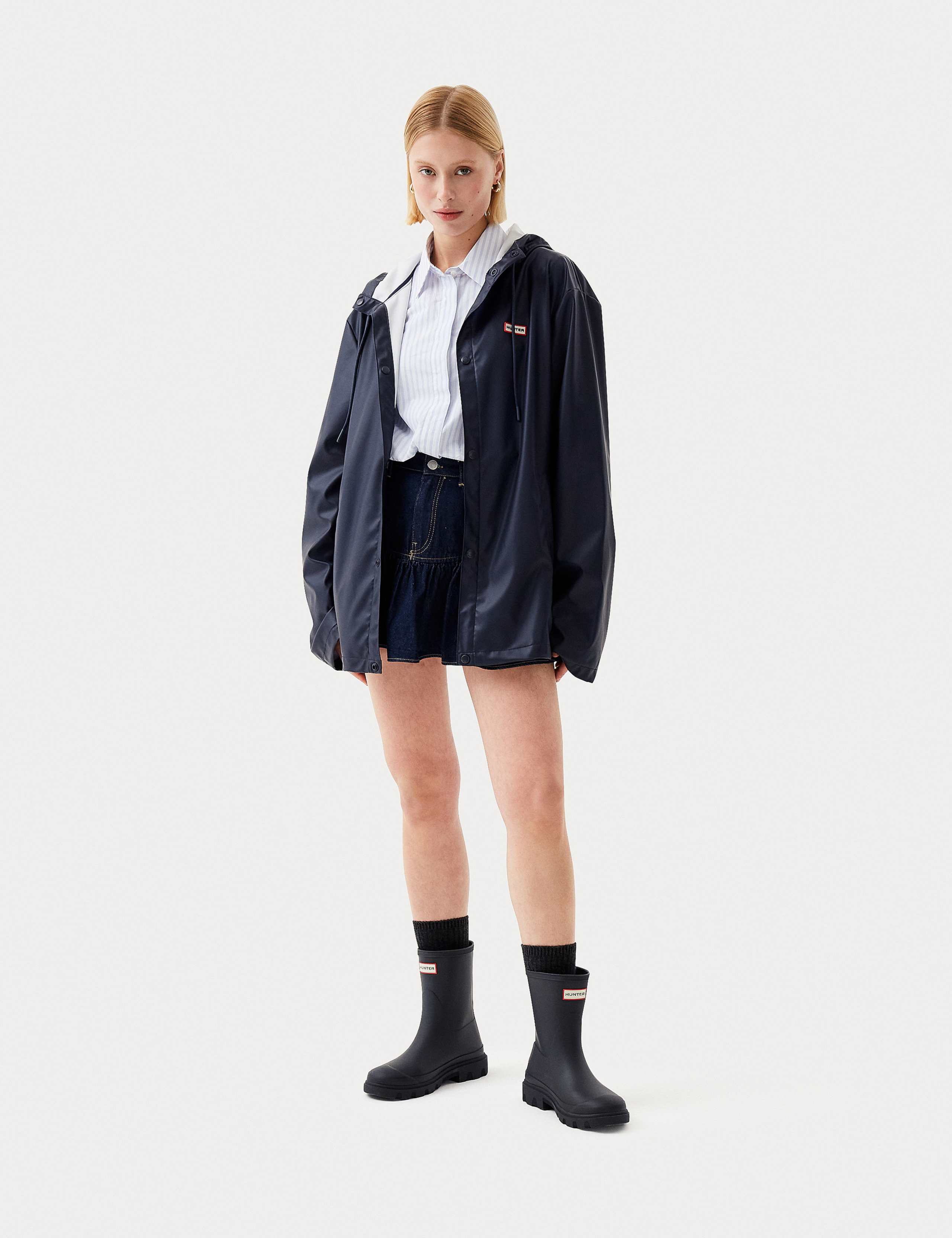 Izzy Hooded Rain Jacket 2 of 5