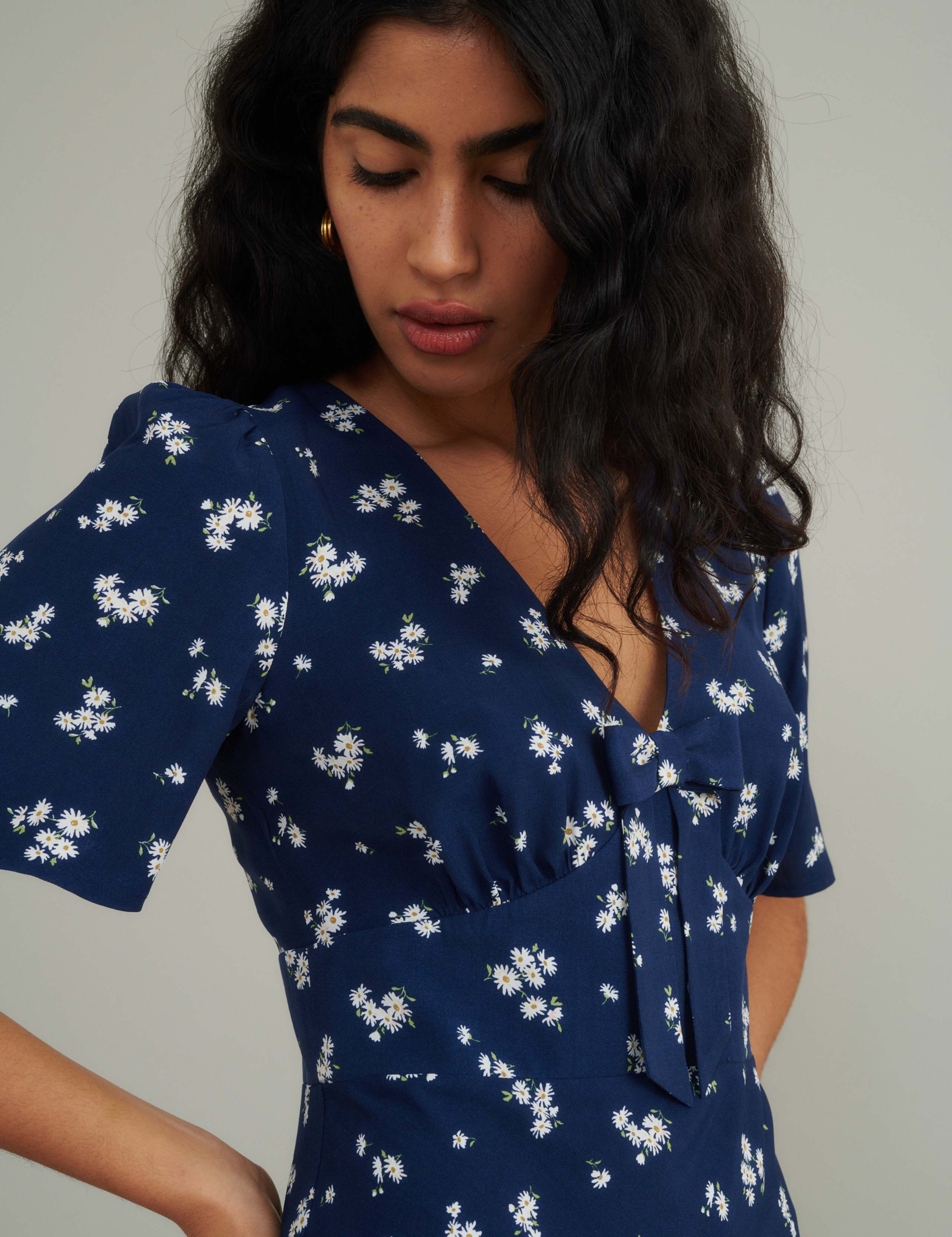 Floral V-Neck Midi Tea Dress 3 of 4
