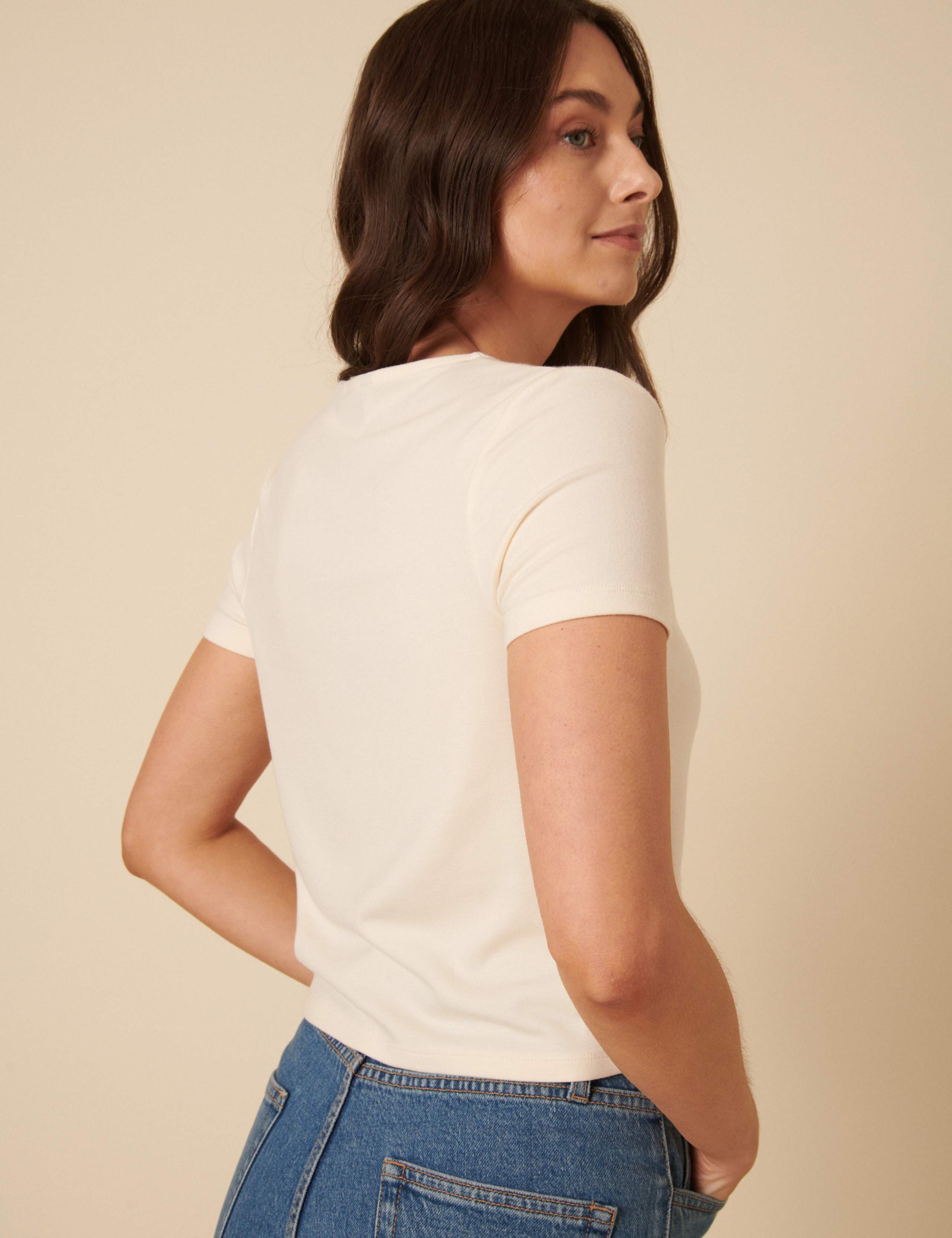 V-Neck Button Through Top 3 of 5