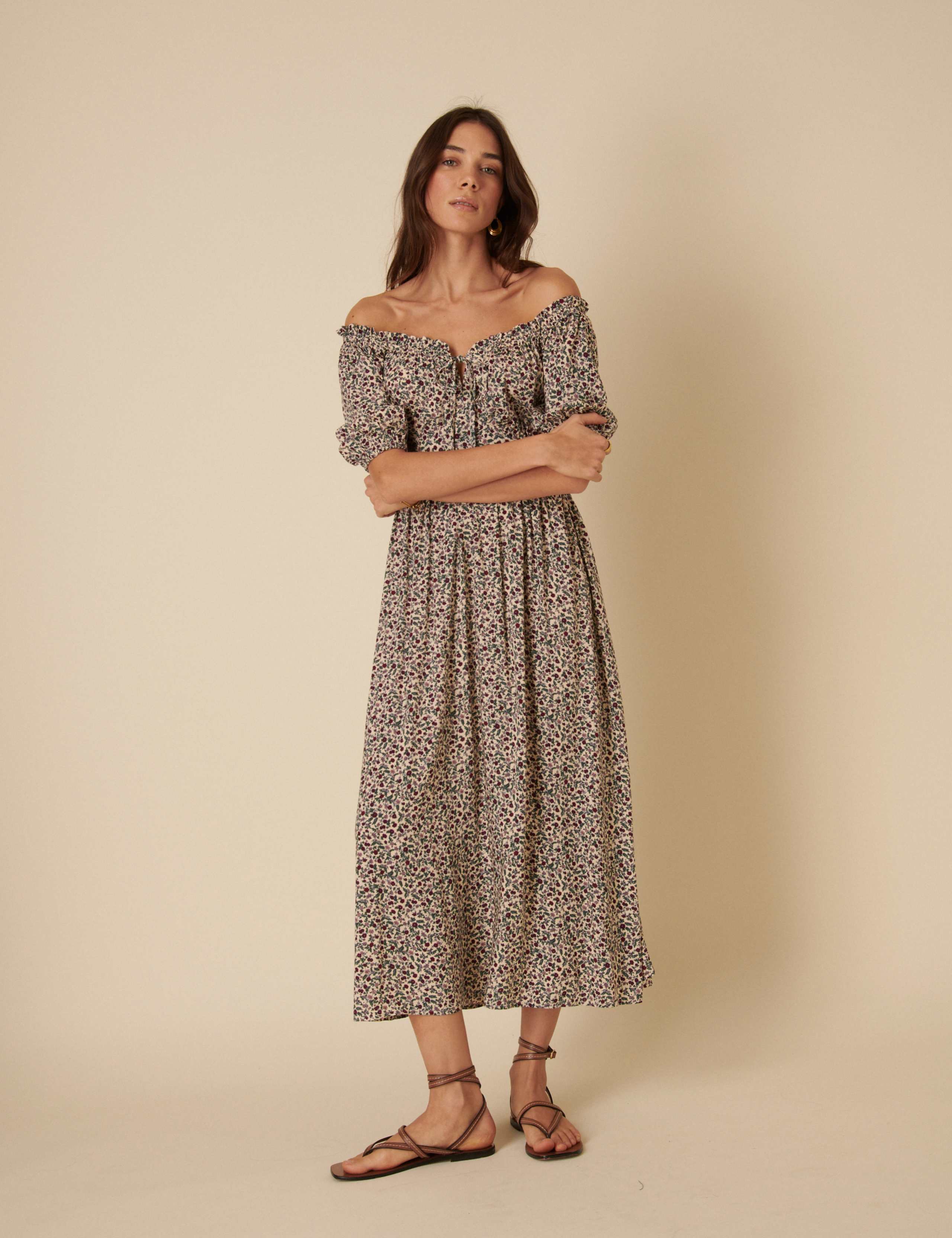Ditsy Floral Tie Neck Puff Sleeve Midaxi Waisted Dress 2 of 5