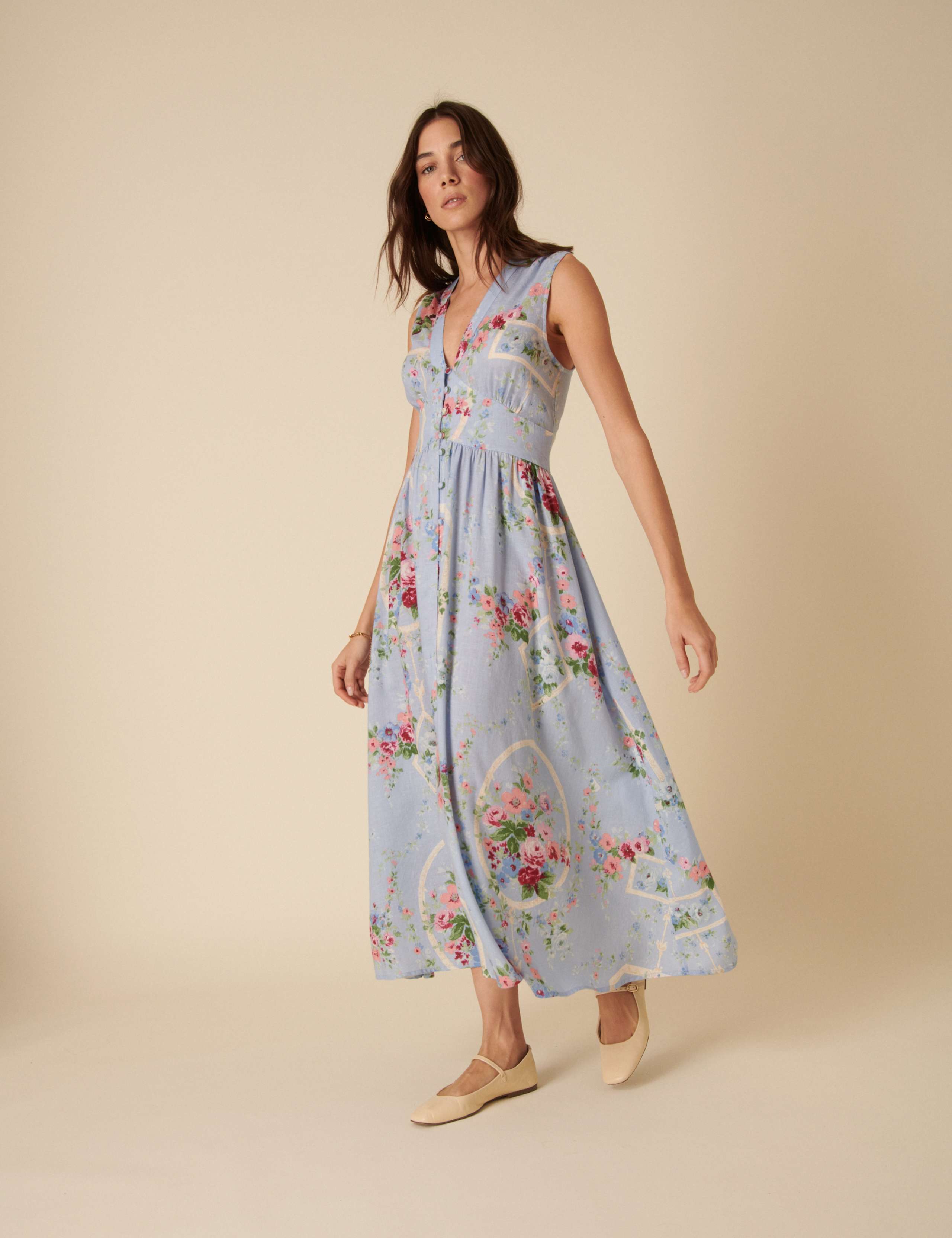 Lyocell Rich Floral Midaxi Waisted Dress 2 of 4