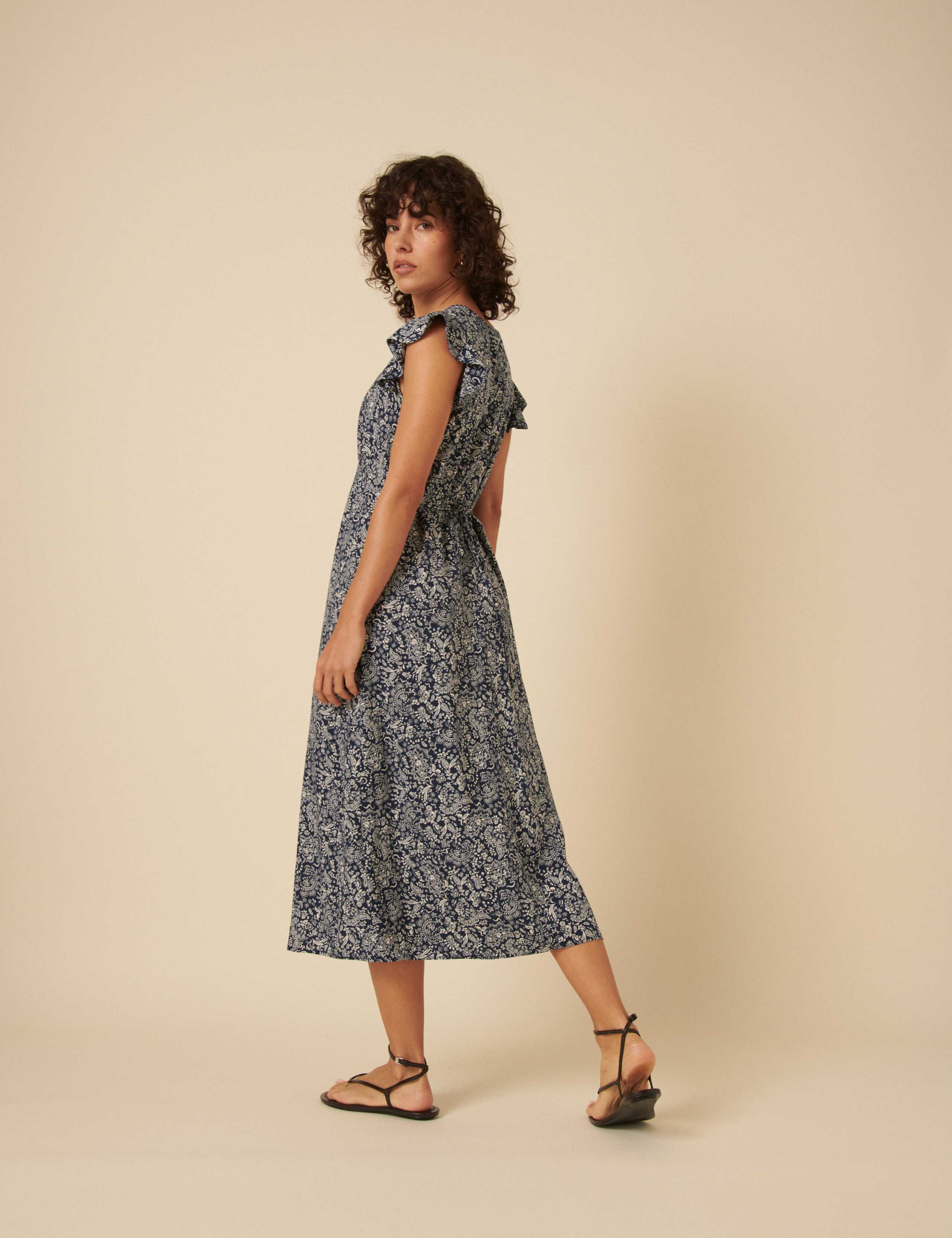 Paisley V-Neck Frill Sleeve Midaxi Tea Dress 3 of 5