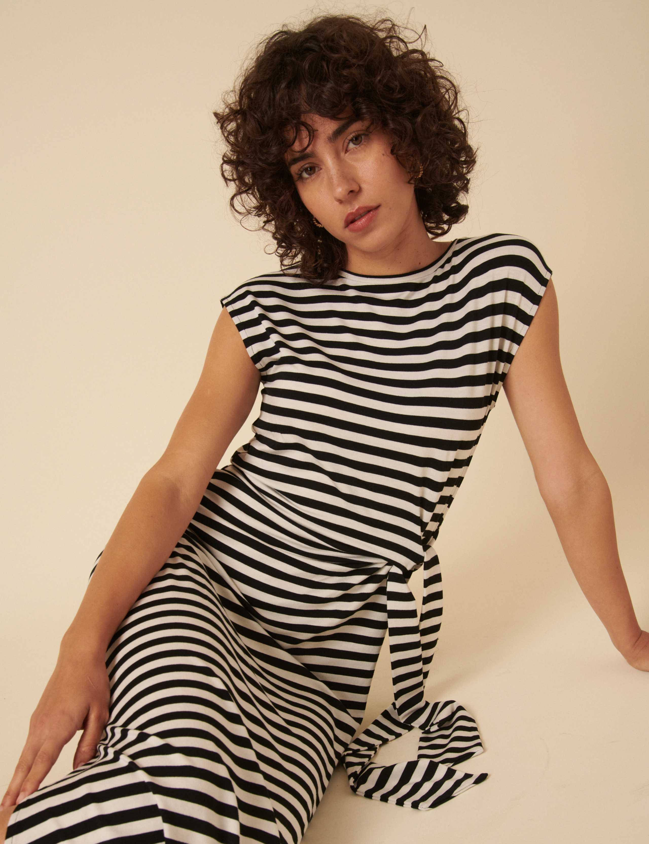Striped Midaxi T-Shirt Dress 4 of 5