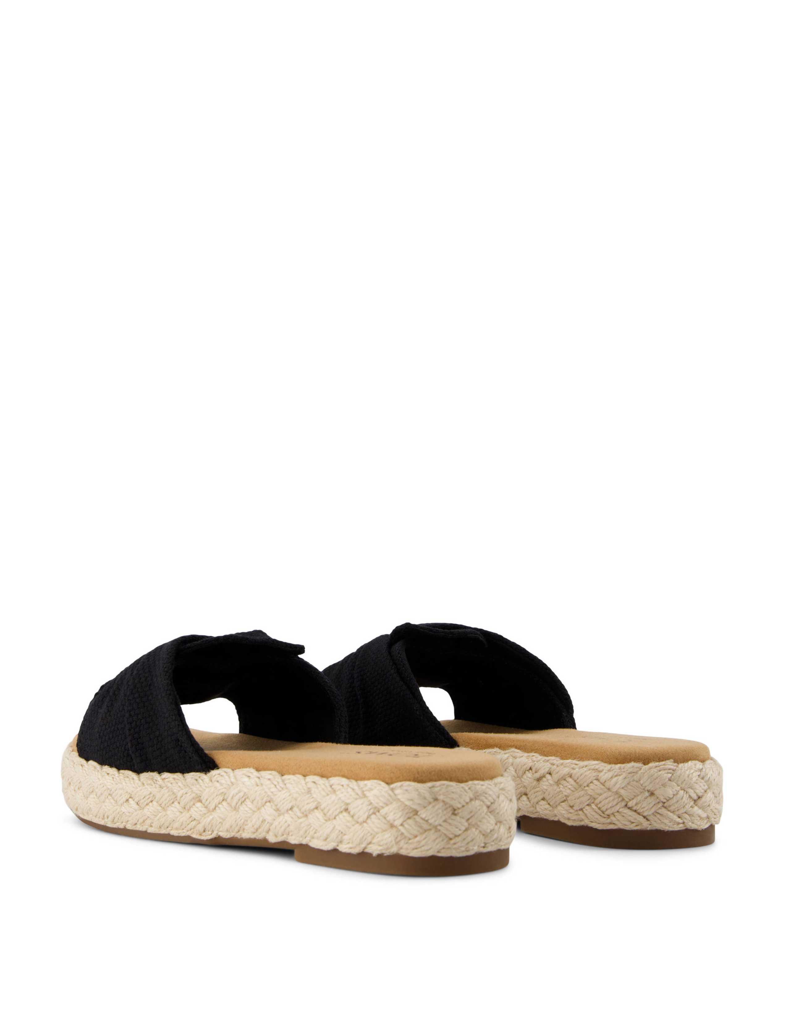 Canvas Crossover Platform Sliders 8 of 9