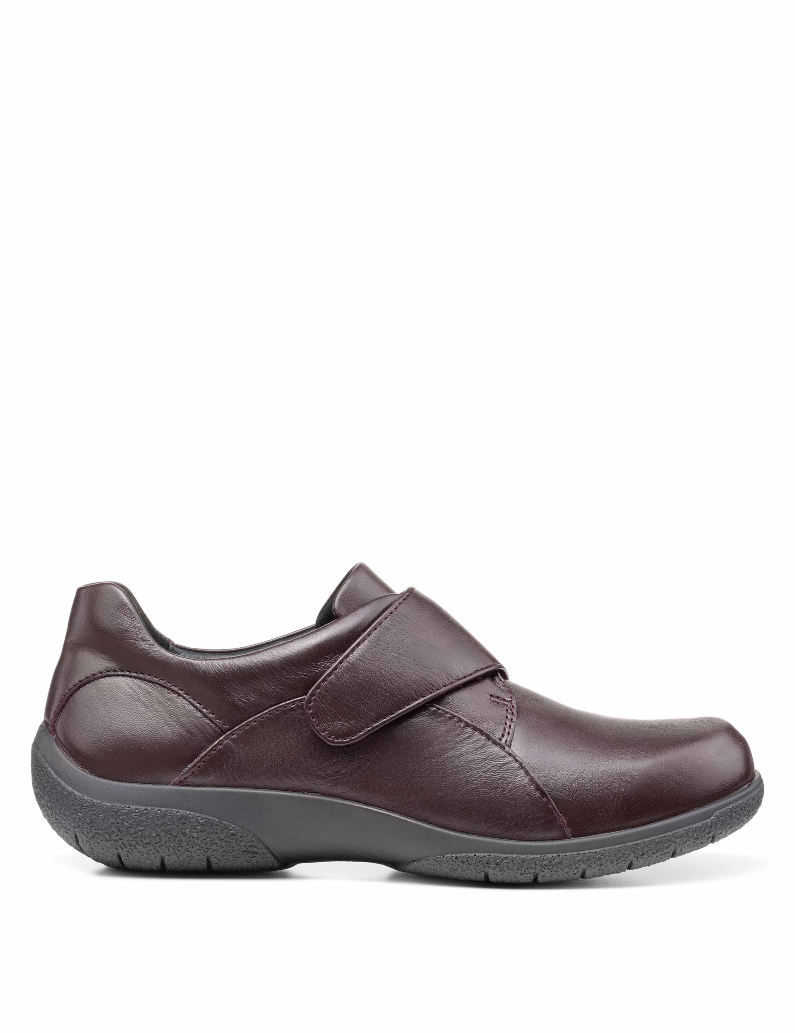 Sugar II Wide Fit Leather Boat Shoes 1 of 4