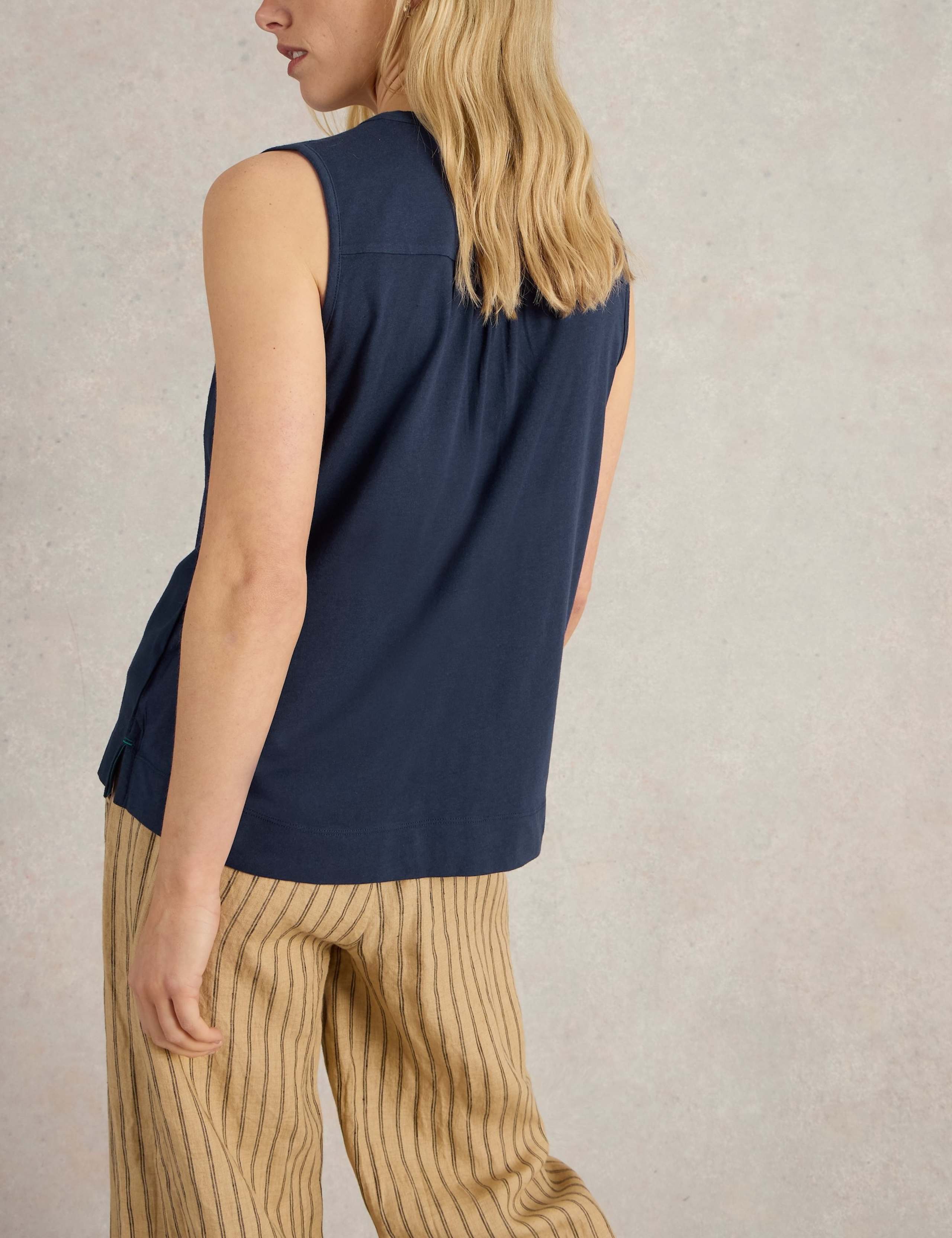 Linen Blend Button Detail V-Neck Vest 4 of 6