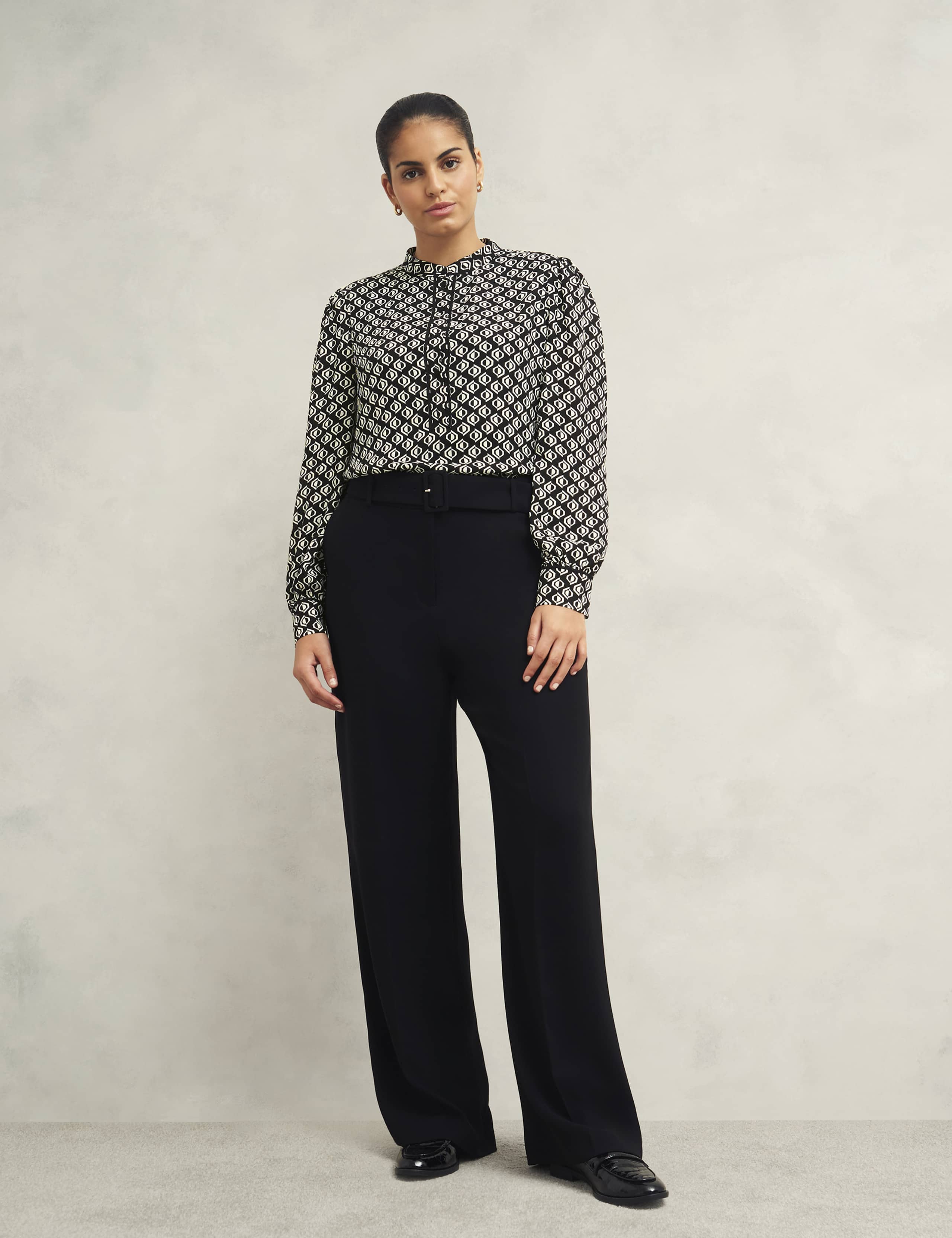 Geometric Button Detail Blouson Sleeve Blouse 3 of 9
