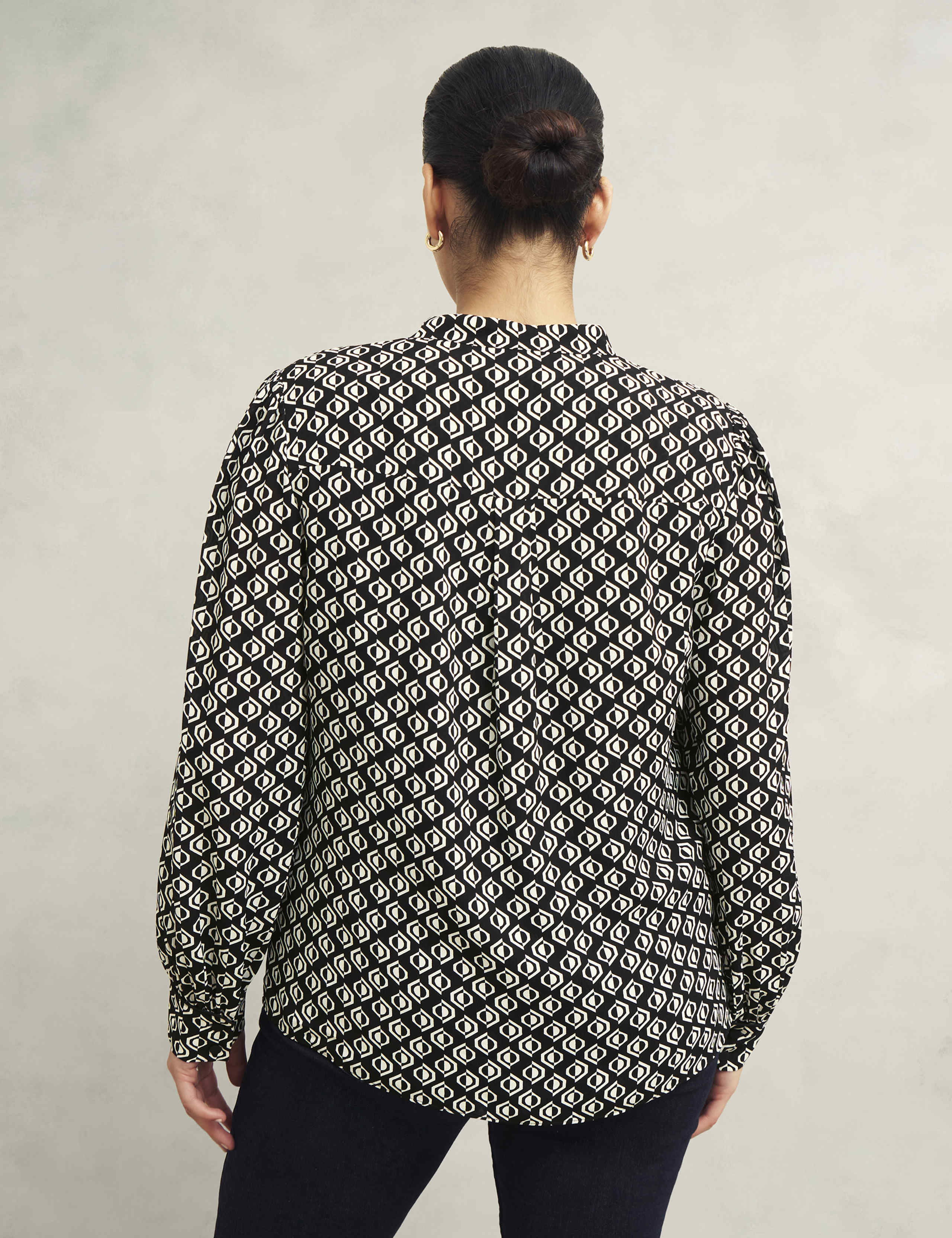 Geometric Button Detail Blouson Sleeve Blouse 4 of 9