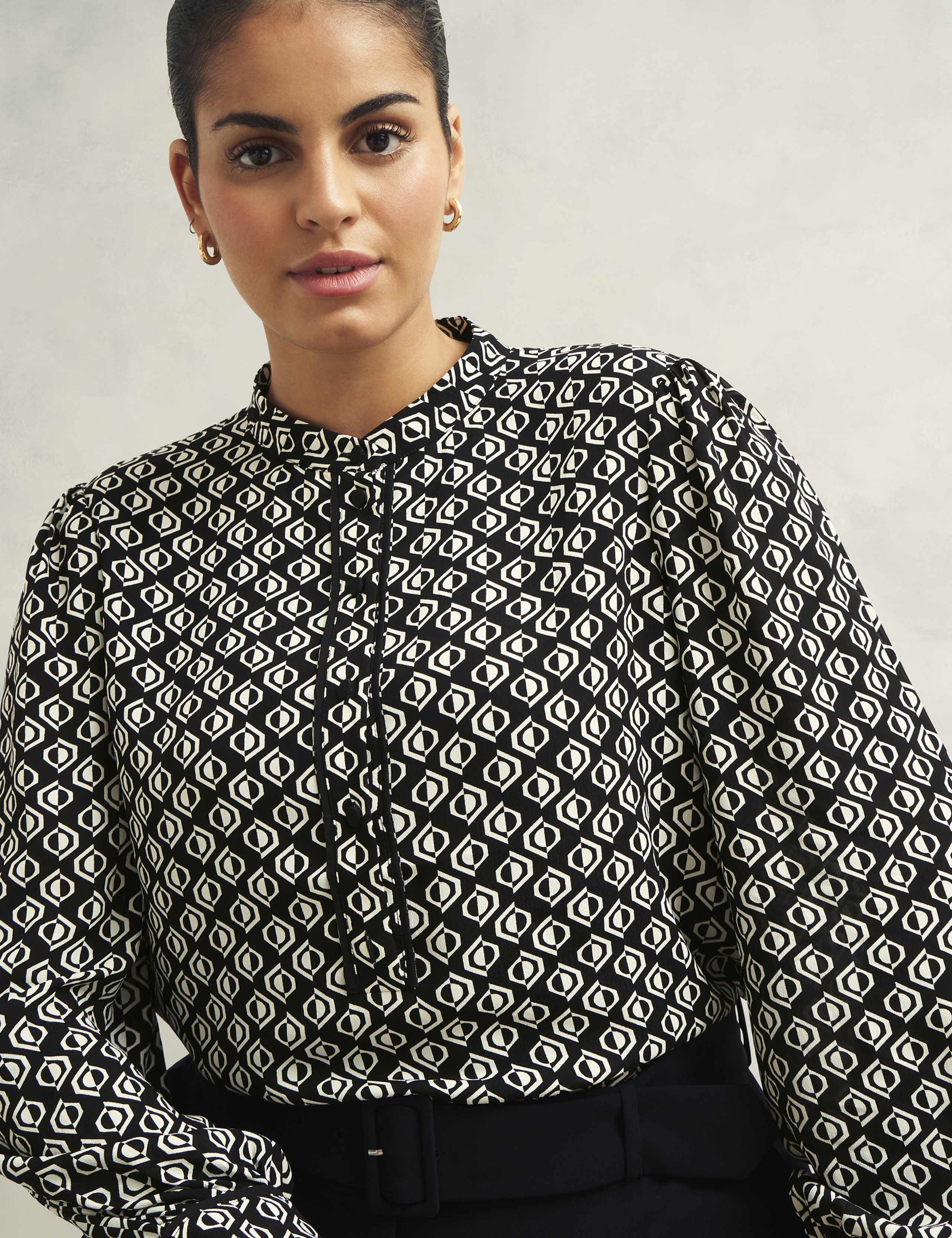 Geometric Button Detail Blouson Sleeve Blouse 6 of 9