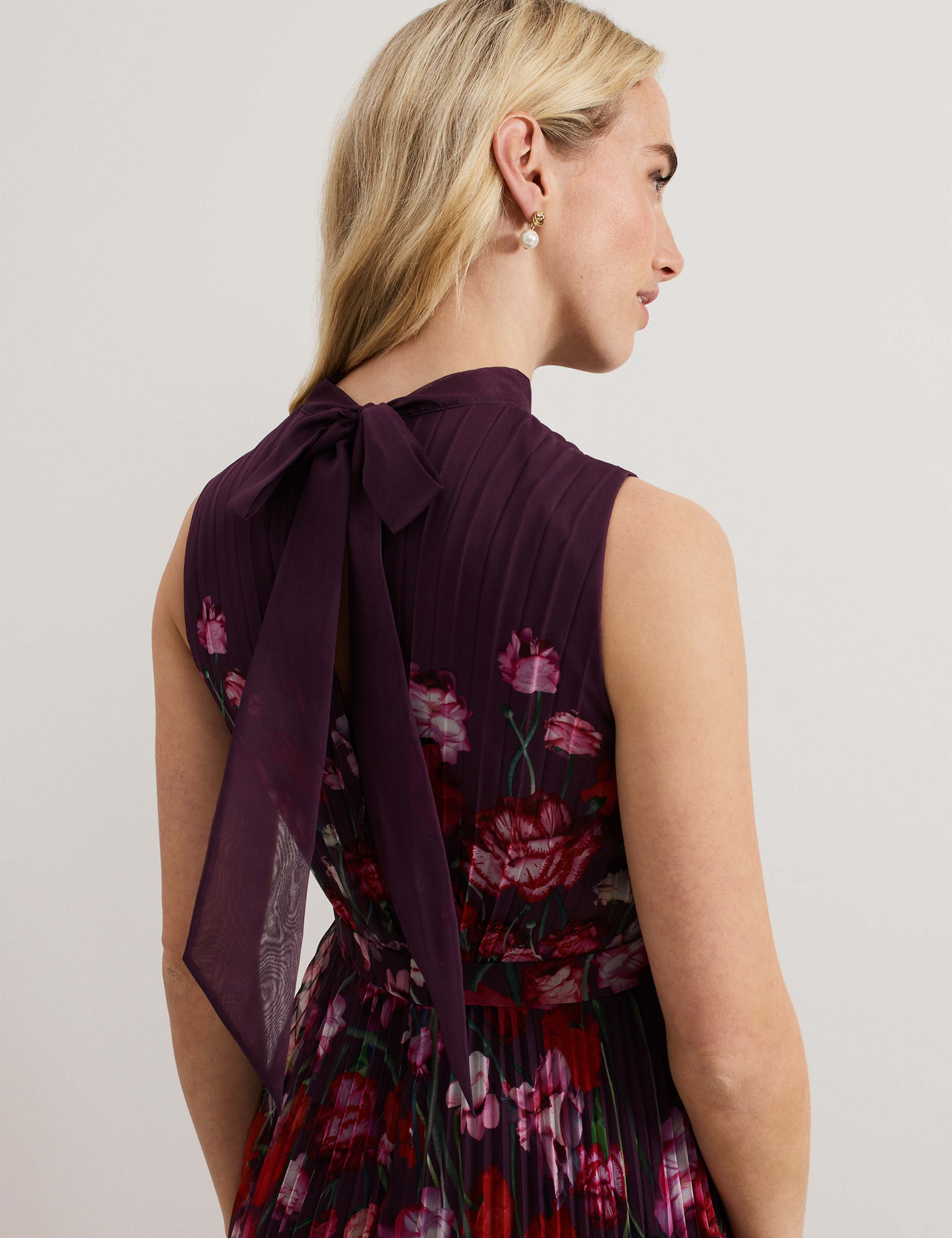 Floral Pleated Maxi Skater Dress 8 of 9