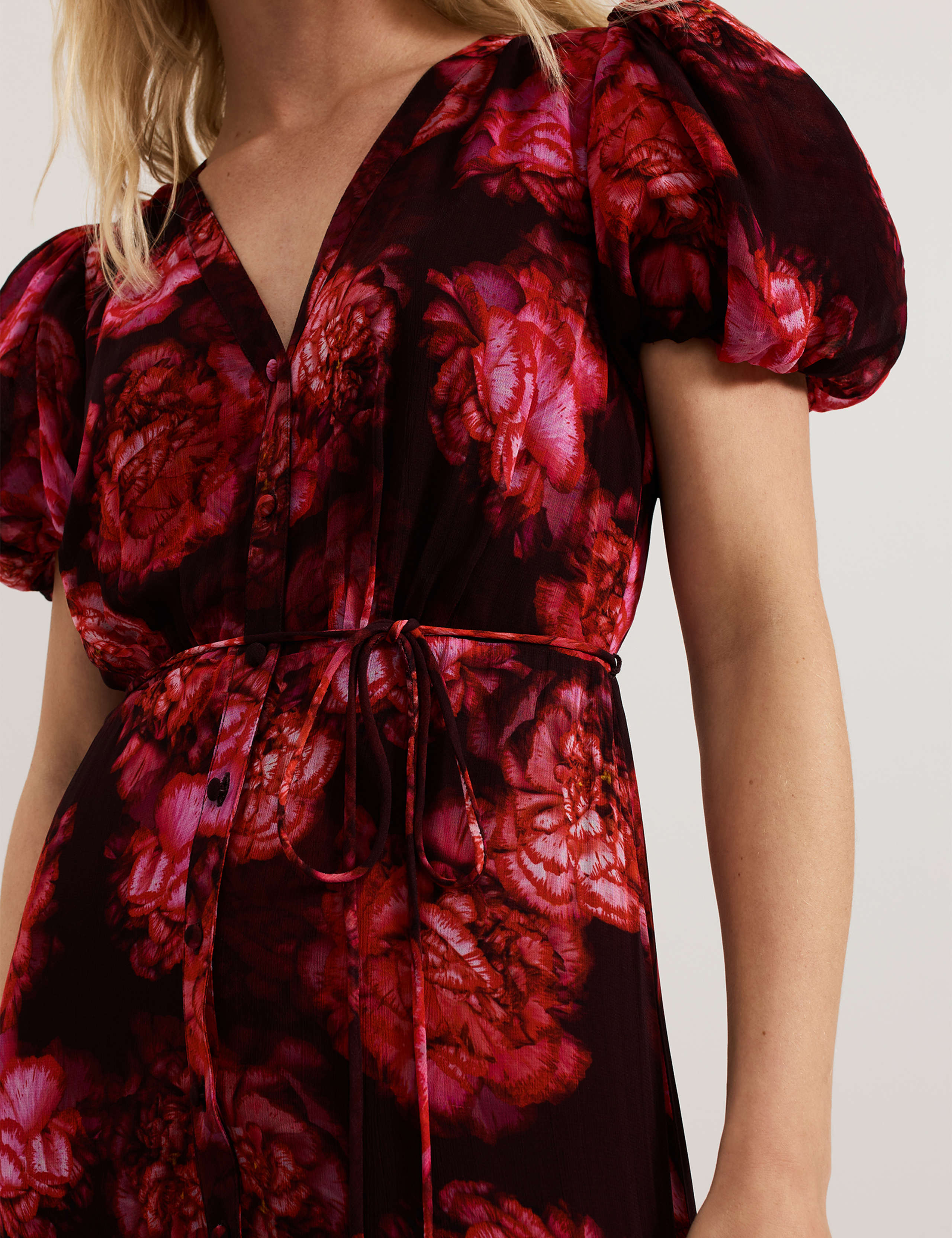 Amaris Floral V-Neck Puff Sleeve Maxi Tiered Dress 6 of 7