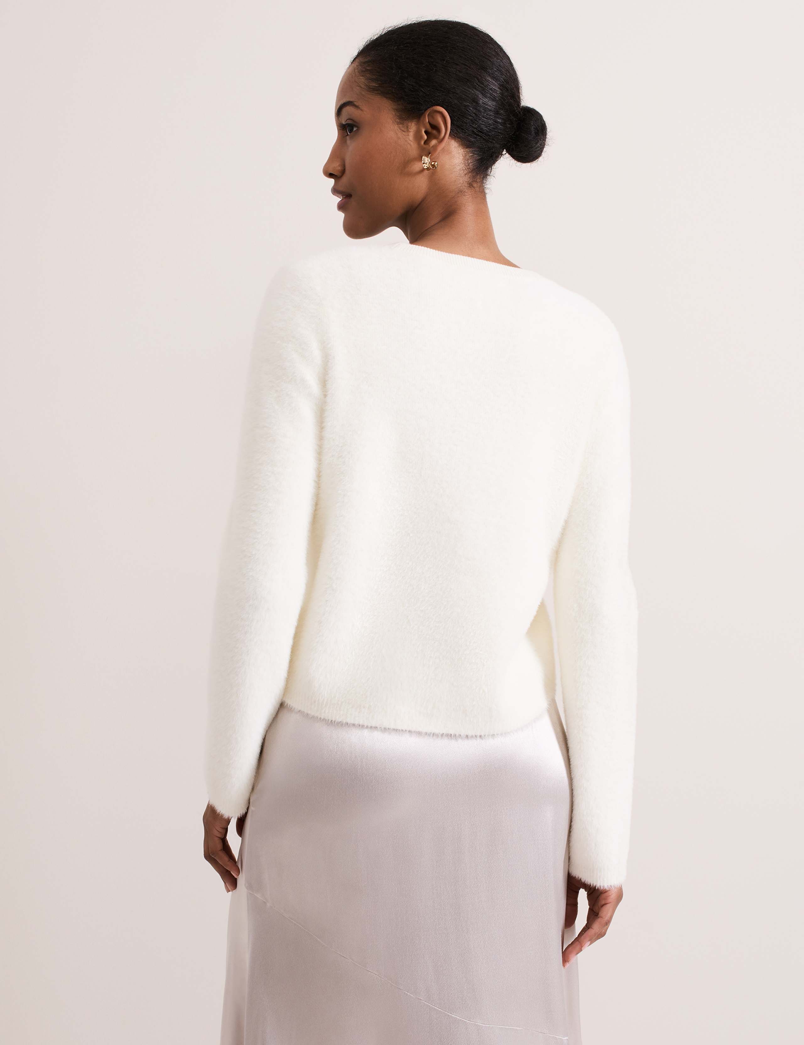 Textured V-Neck Cardigan 3 of 8