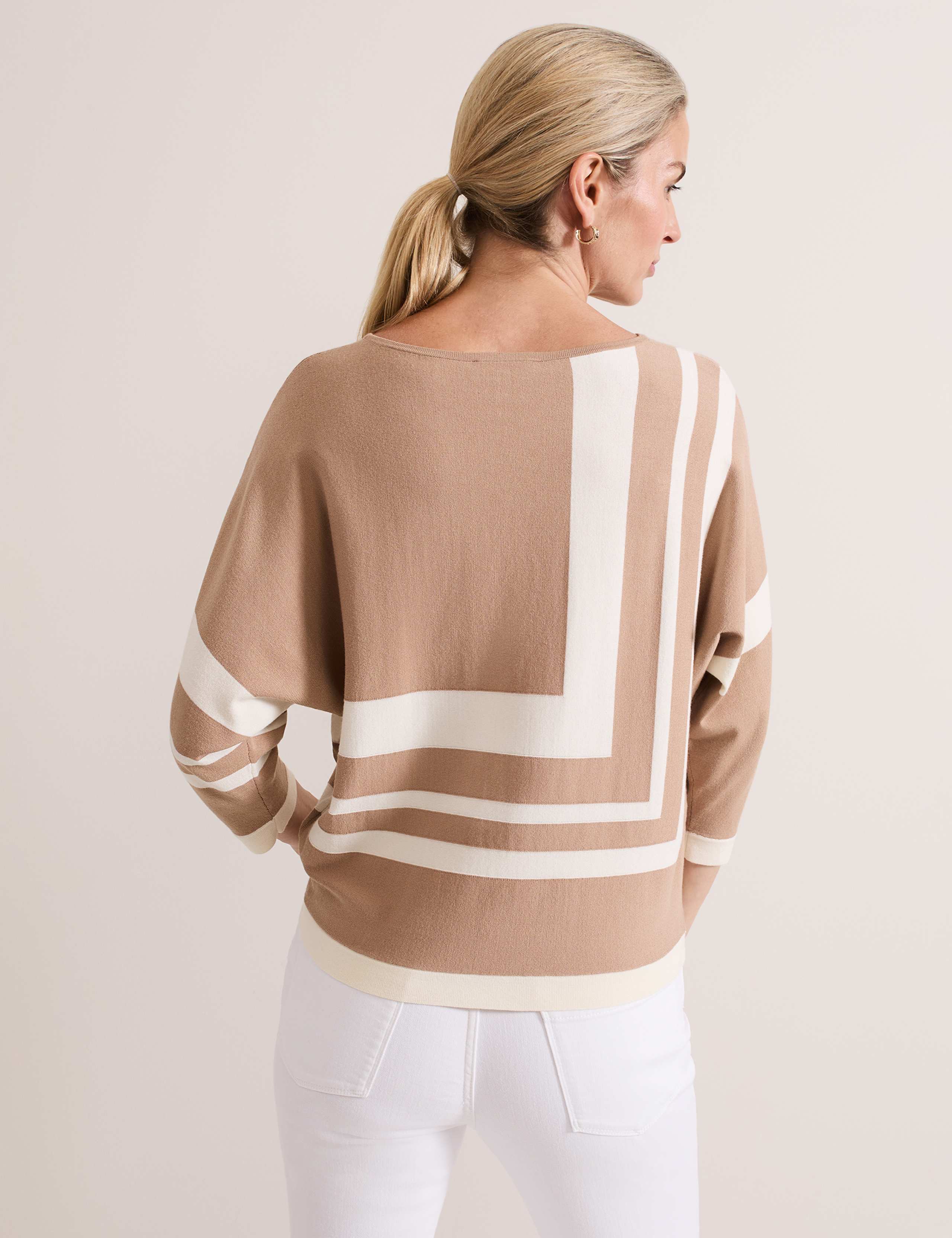 Geometric Knitted Top 3 of 6