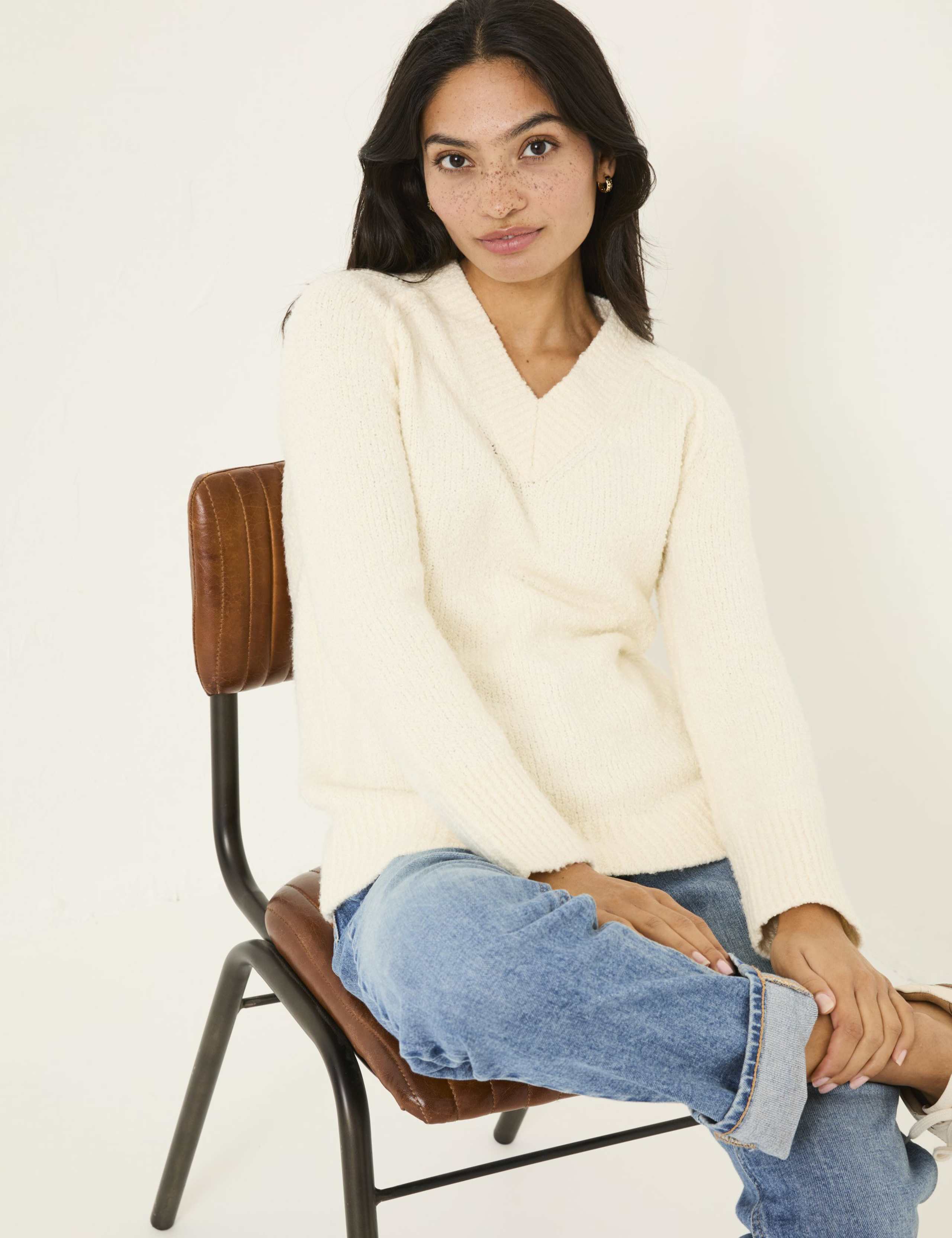 Cotton Blend V-Neck Bouclé Jumper 5 of 5