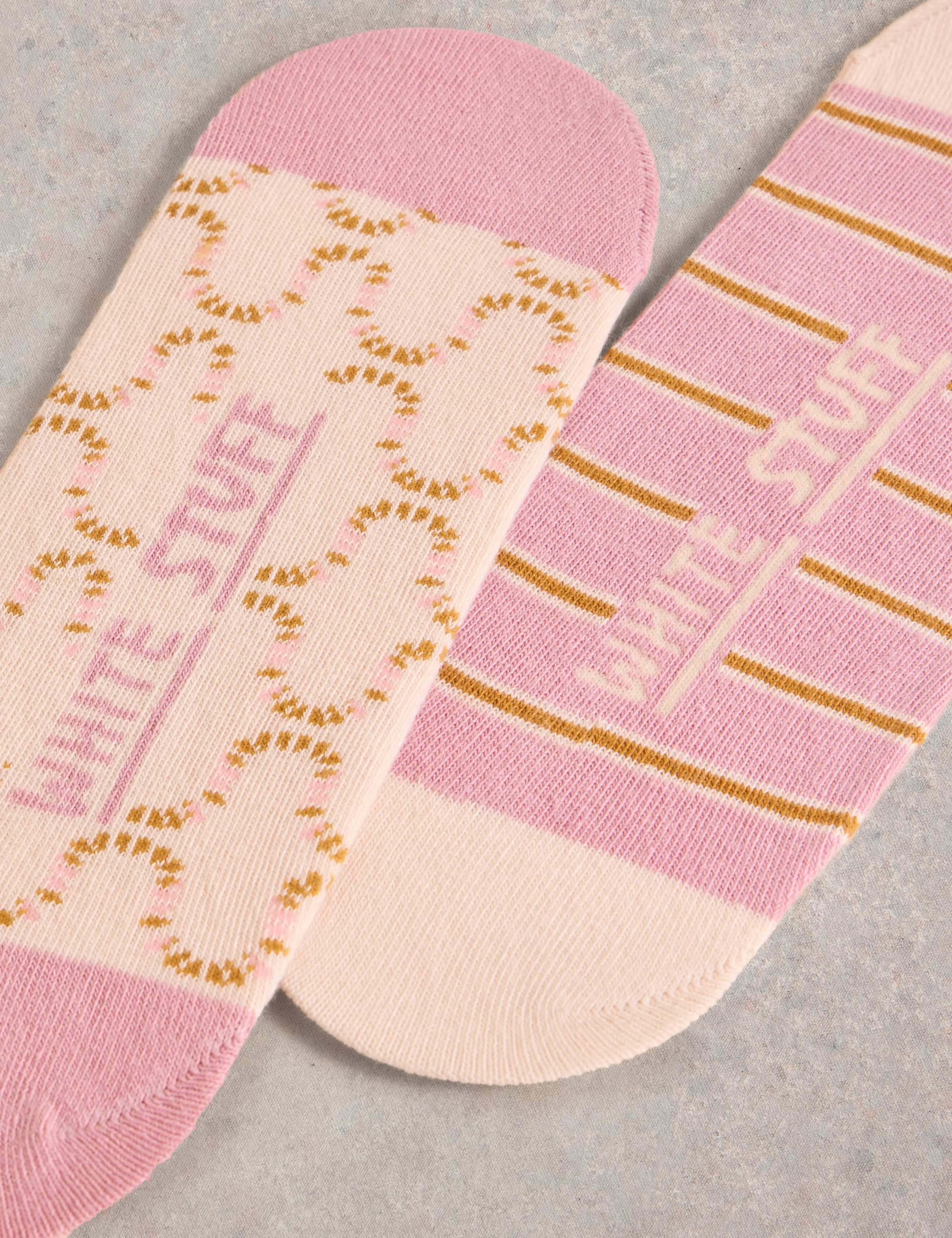 2pk Cotton Rich Patterned Footsies 2 of 2