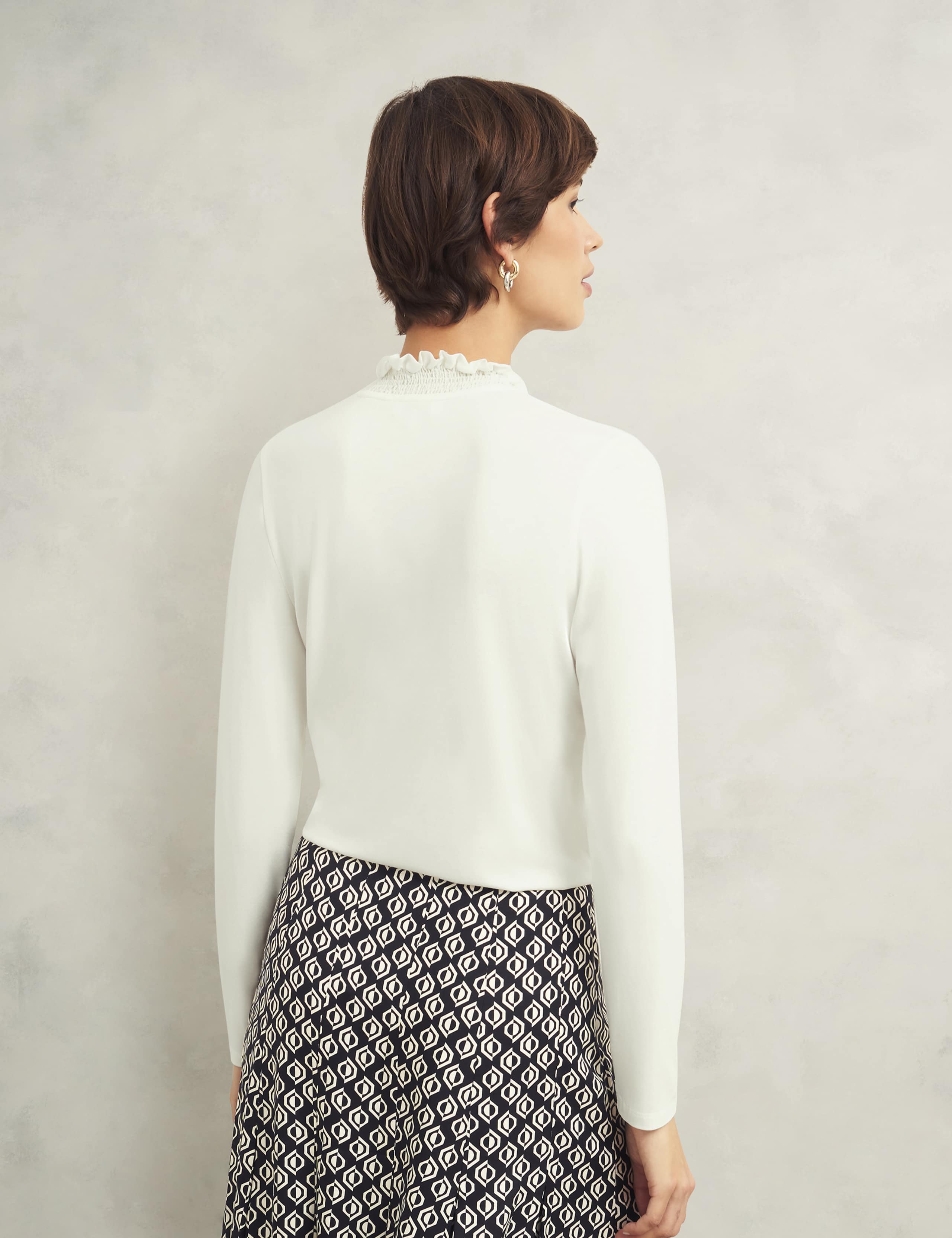 V-Neck Frill Detail Top 4 of 6