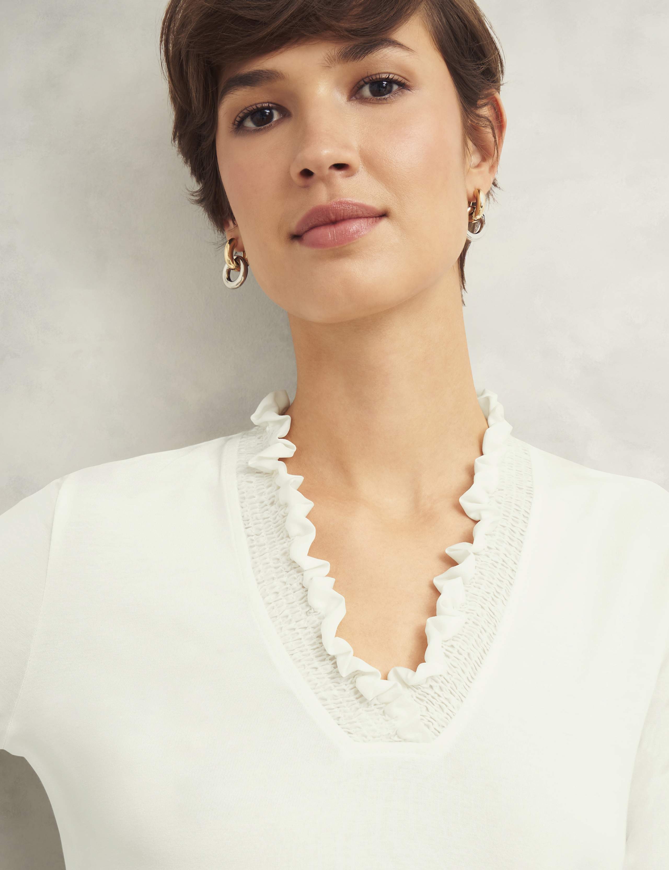 V-Neck Frill Detail Top 5 of 6