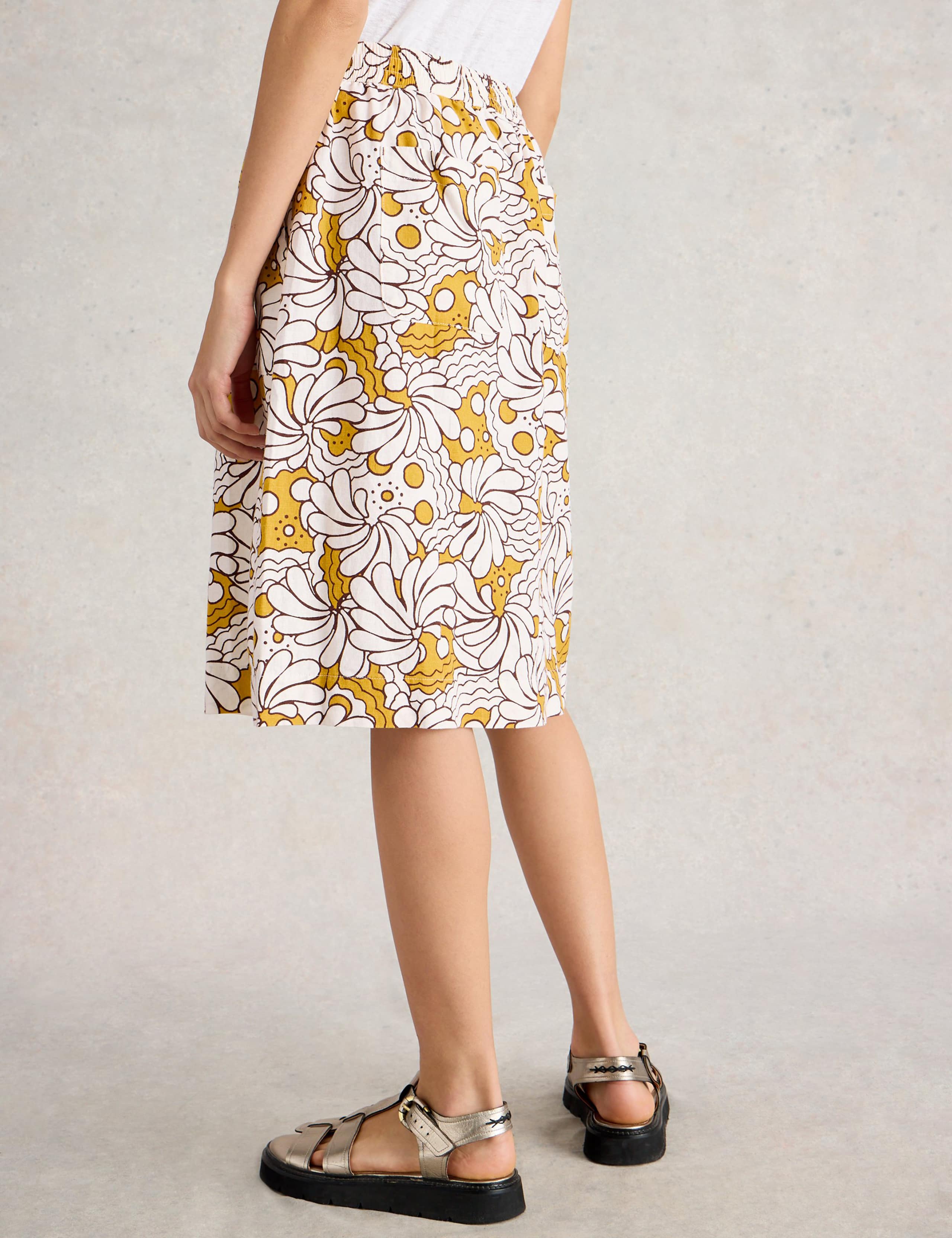 Linen Rich Printed Knee Length A-Line Skirt 3 of 4