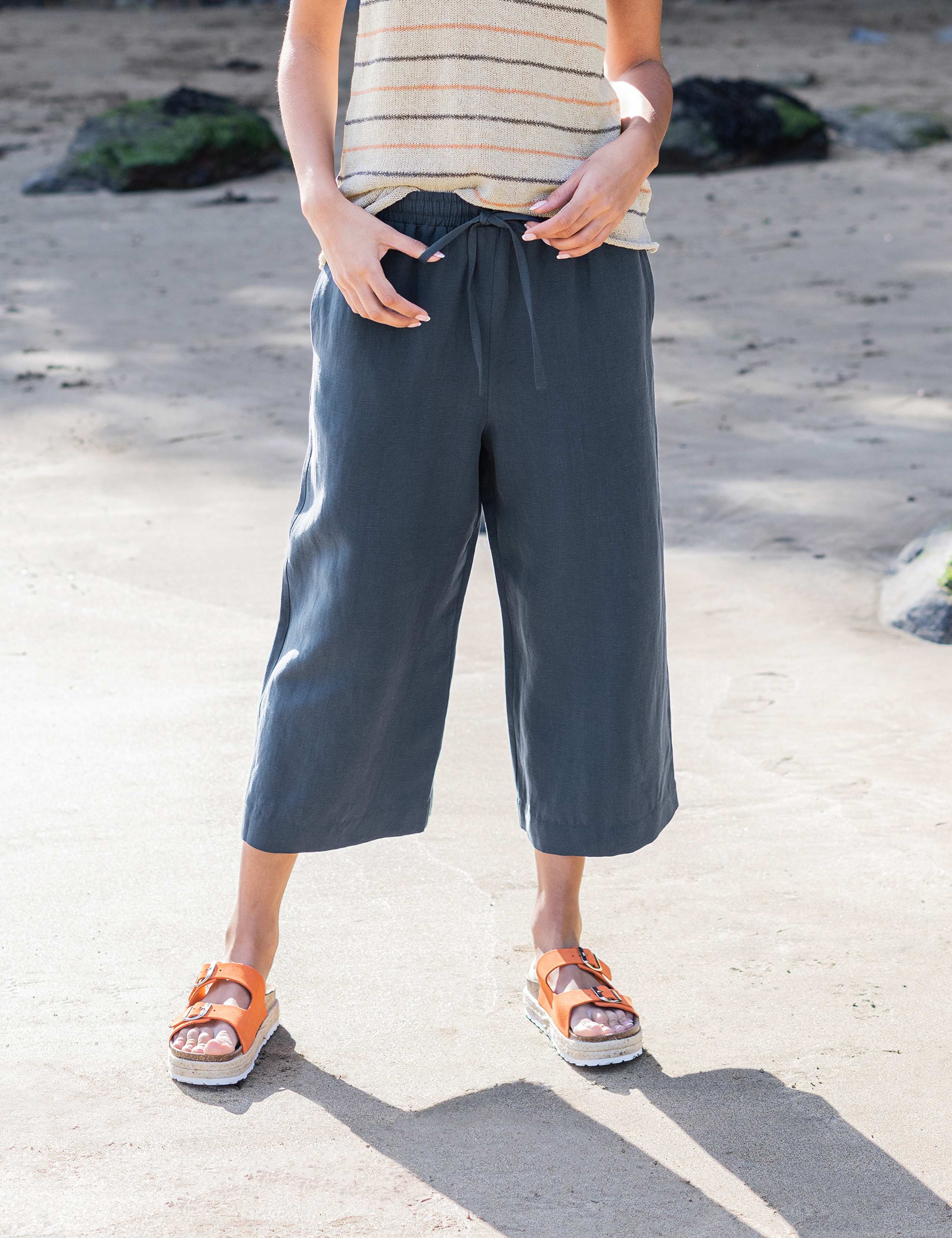 Lyocell™ Rich Straight Leg Culottes 3 of 6