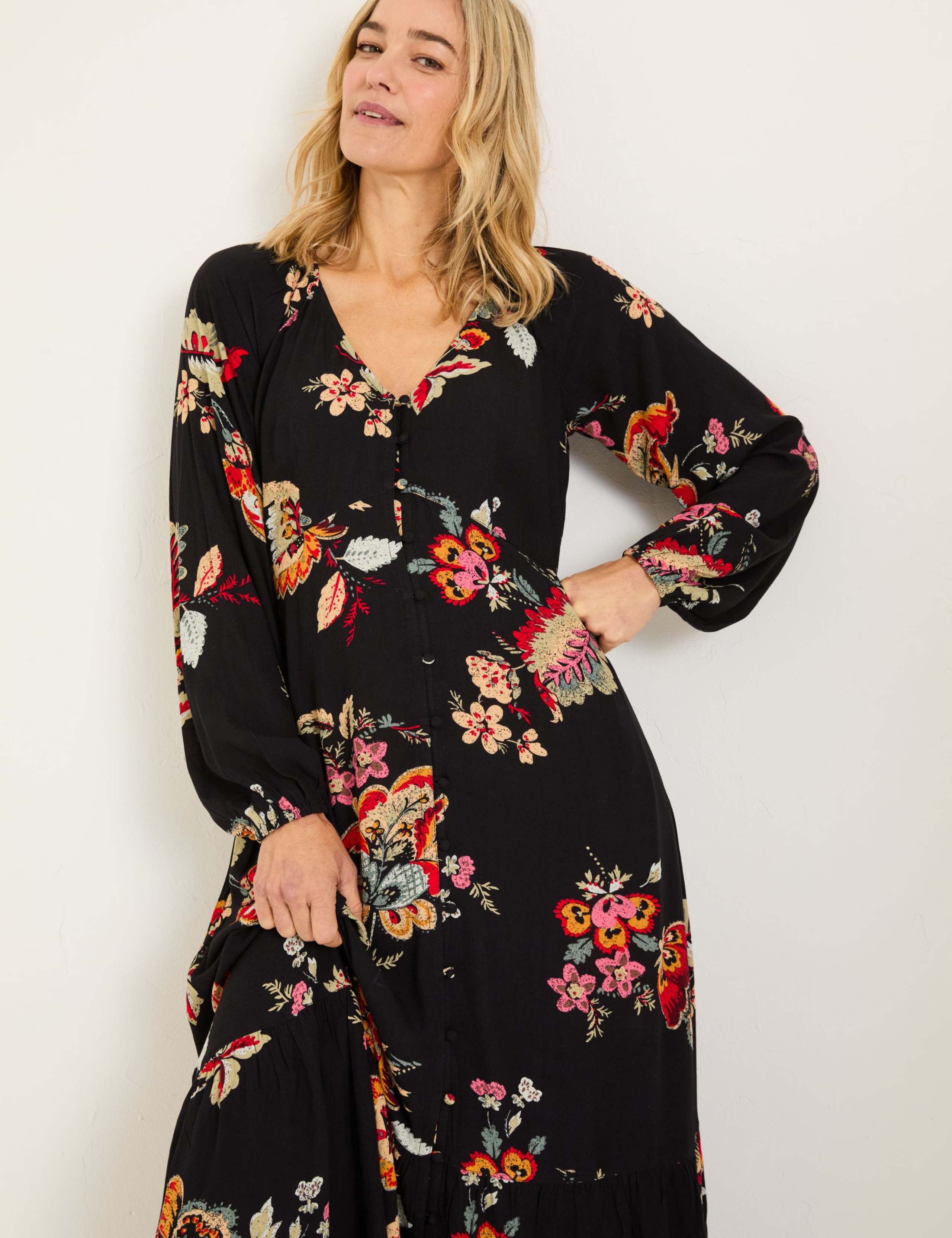 Floral V-Neck Midaxi Waisted Dress 4 of 5
