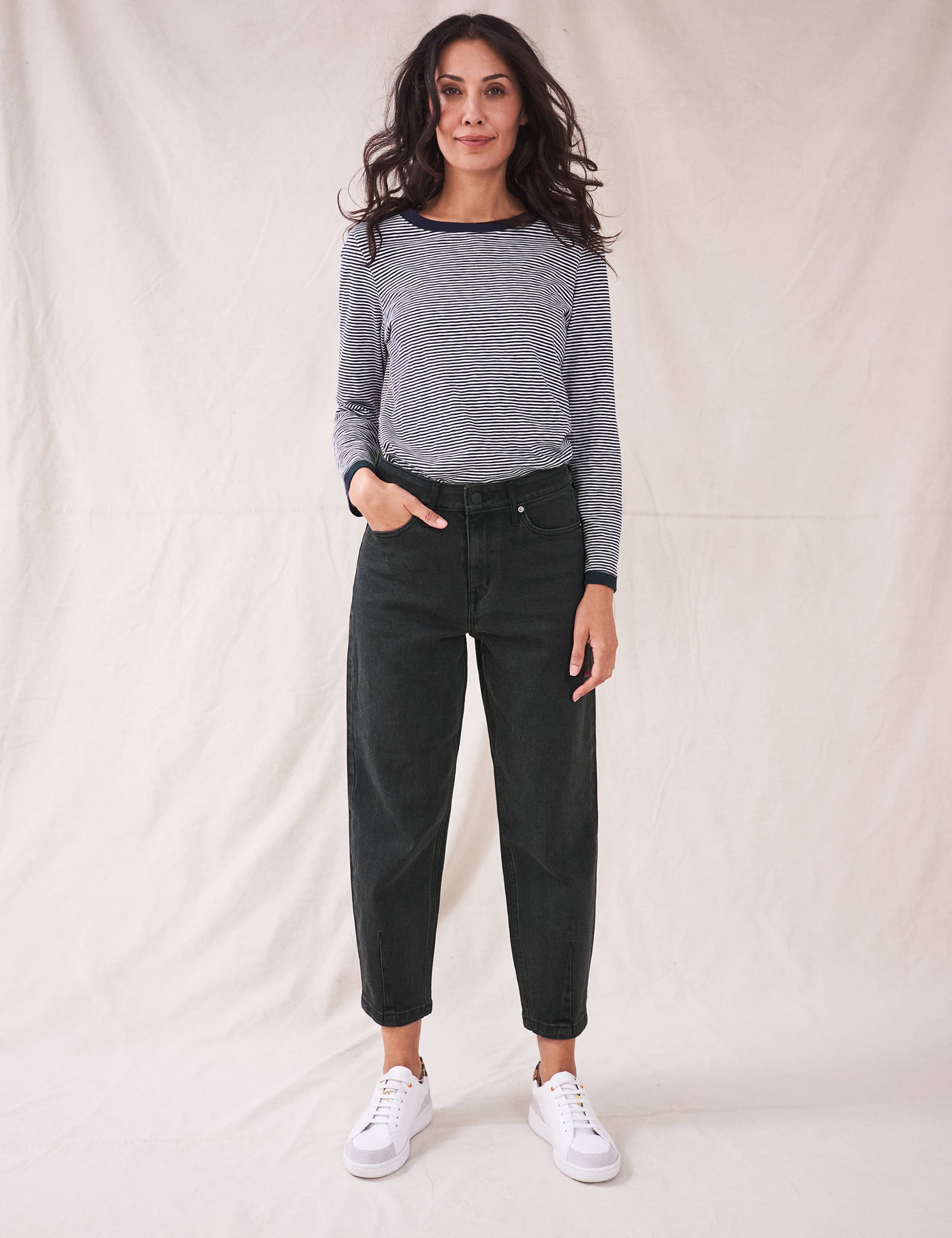 Barrel Jeans with Tencel™ 1 of 6