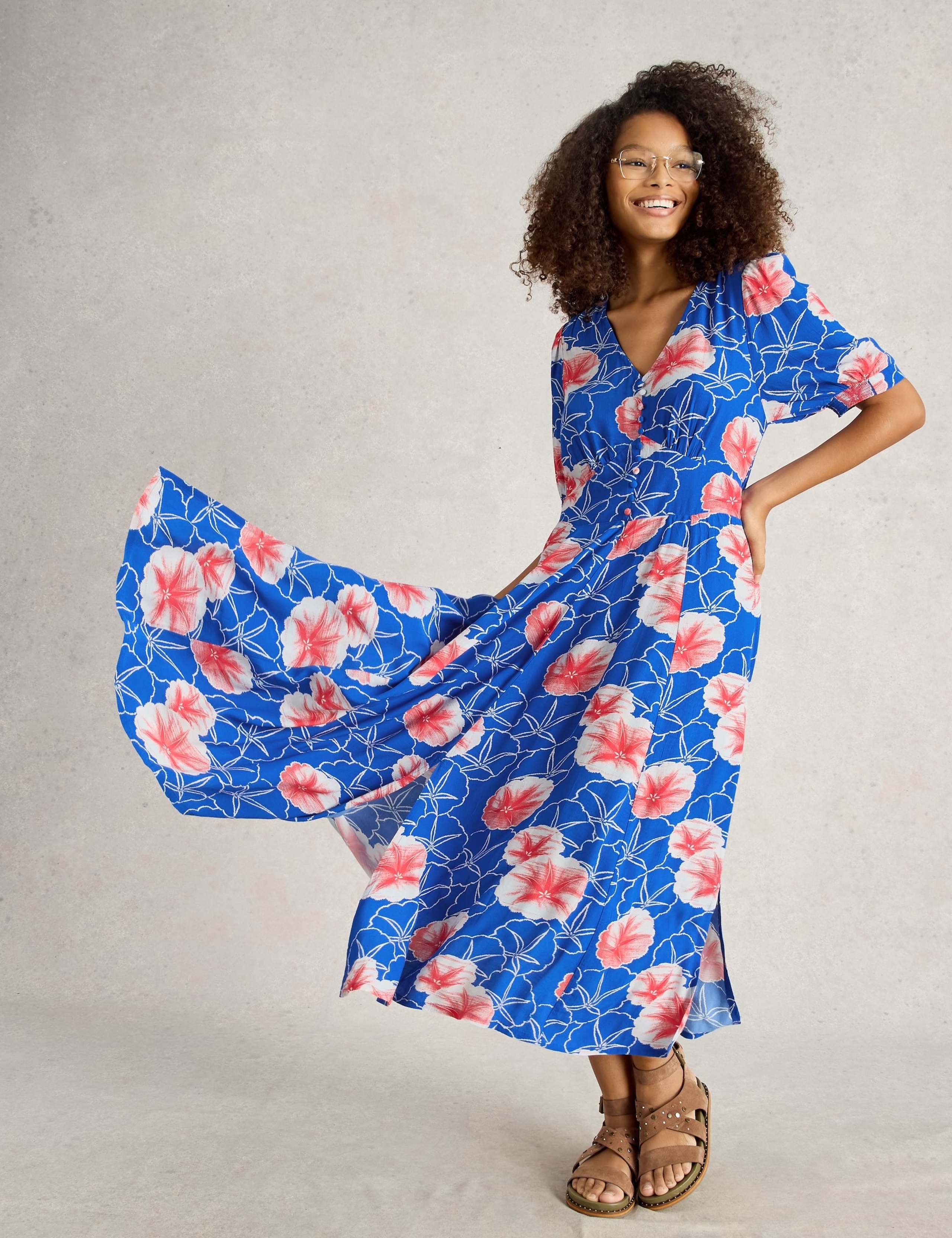 Printed V-Neck Midi Tea Dress 3 of 6