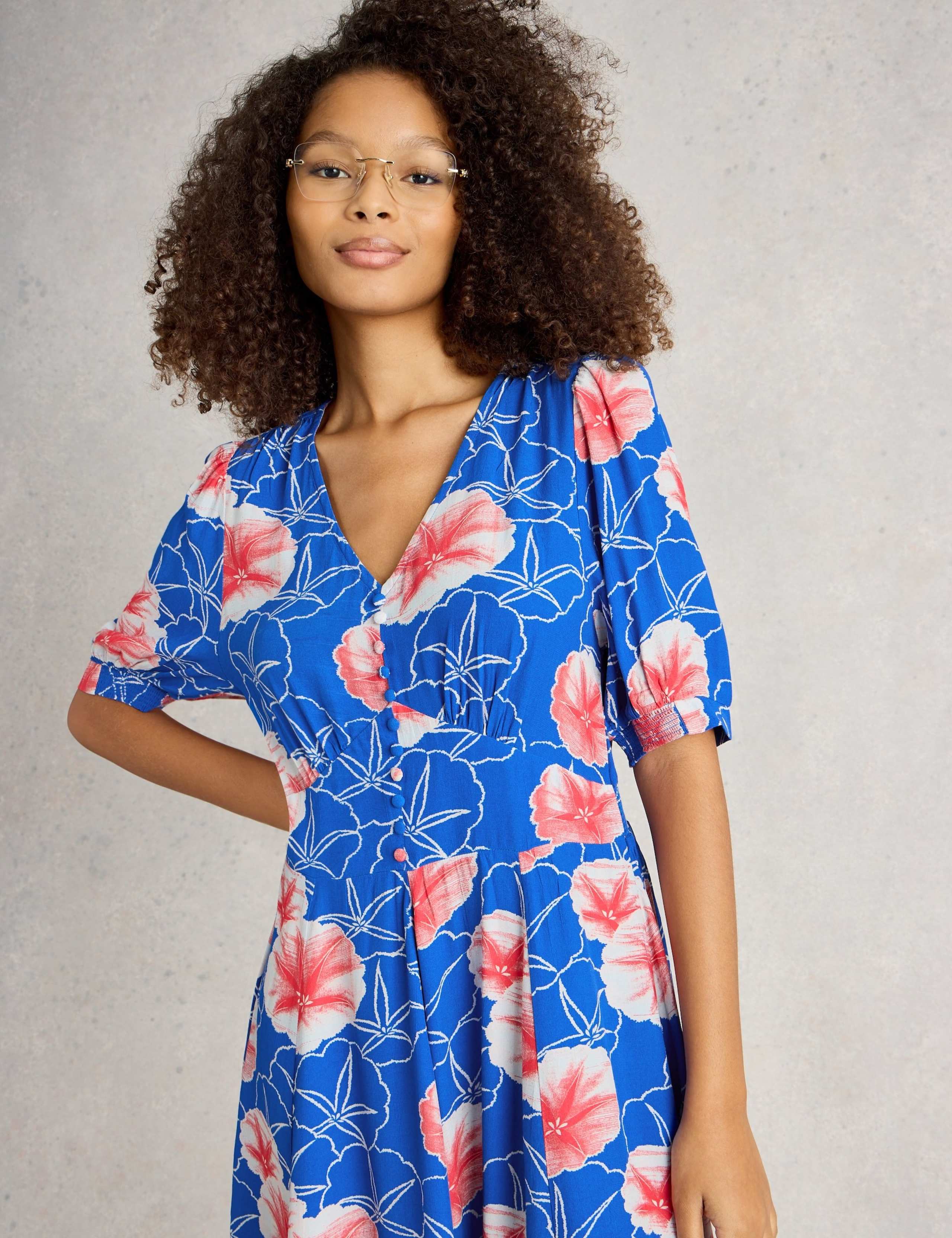 Printed V-Neck Midi Tea Dress 5 of 6