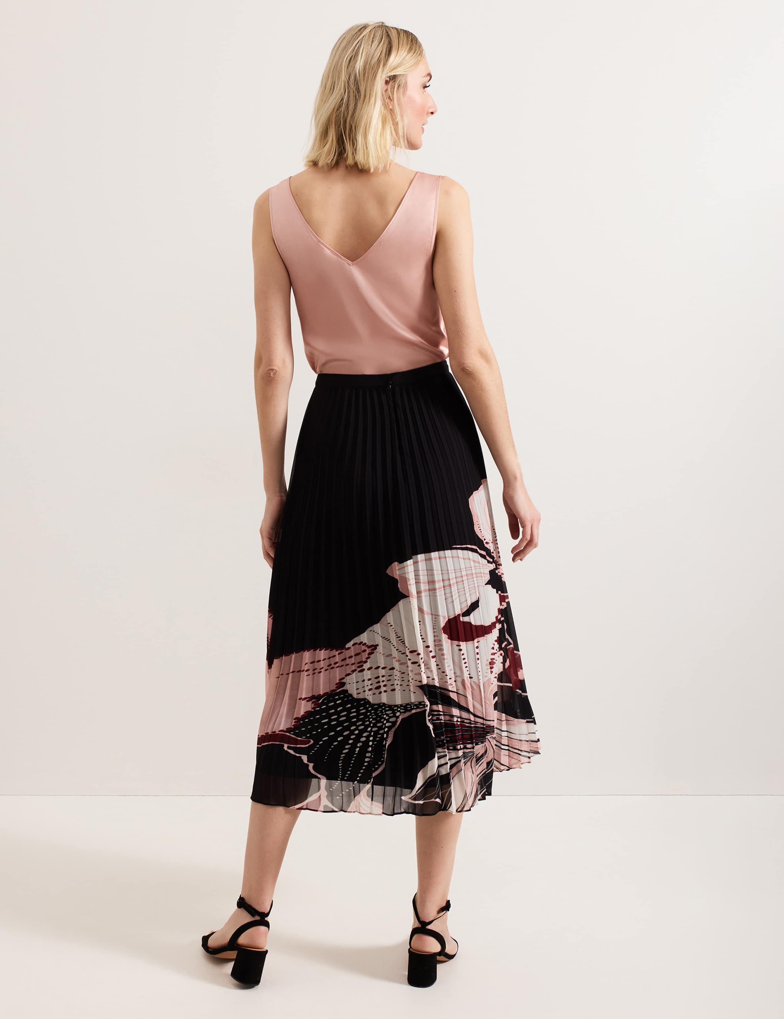 Floral Pleated Midi Skirt 4 of 6