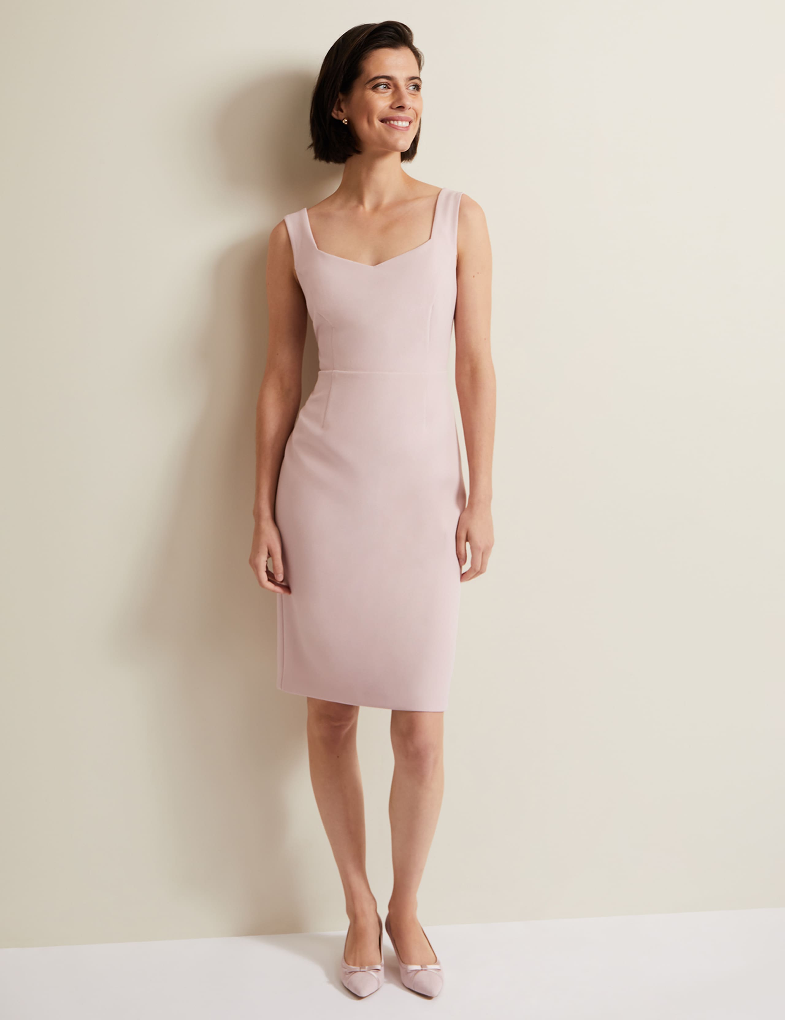 Lace Round Neck Knee Length Column Dress 7 of 7