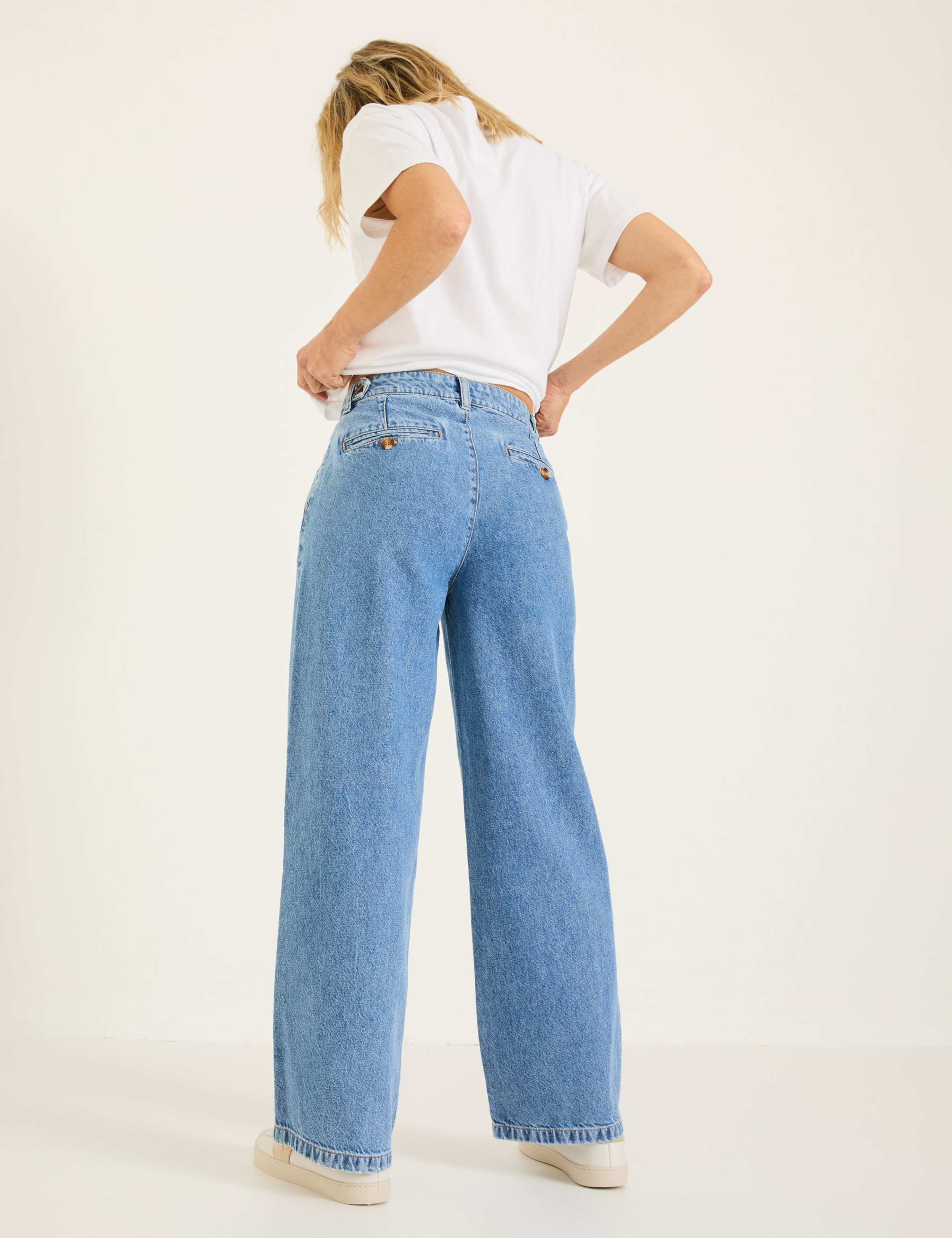 Mid Rise Wide Leg Jeans 4 of 6