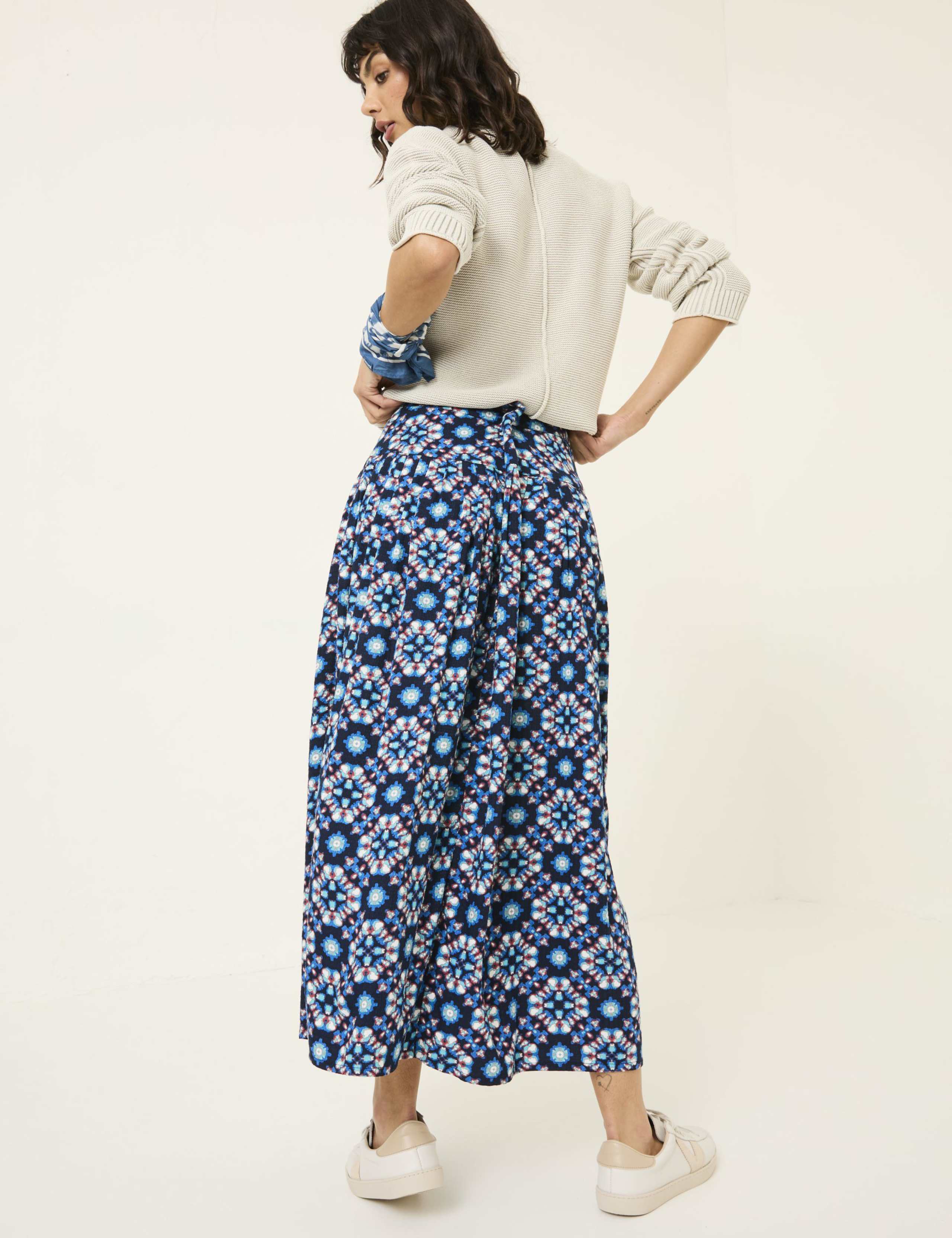 Geometric Pleated Midi Slip Skirt 3 of 5