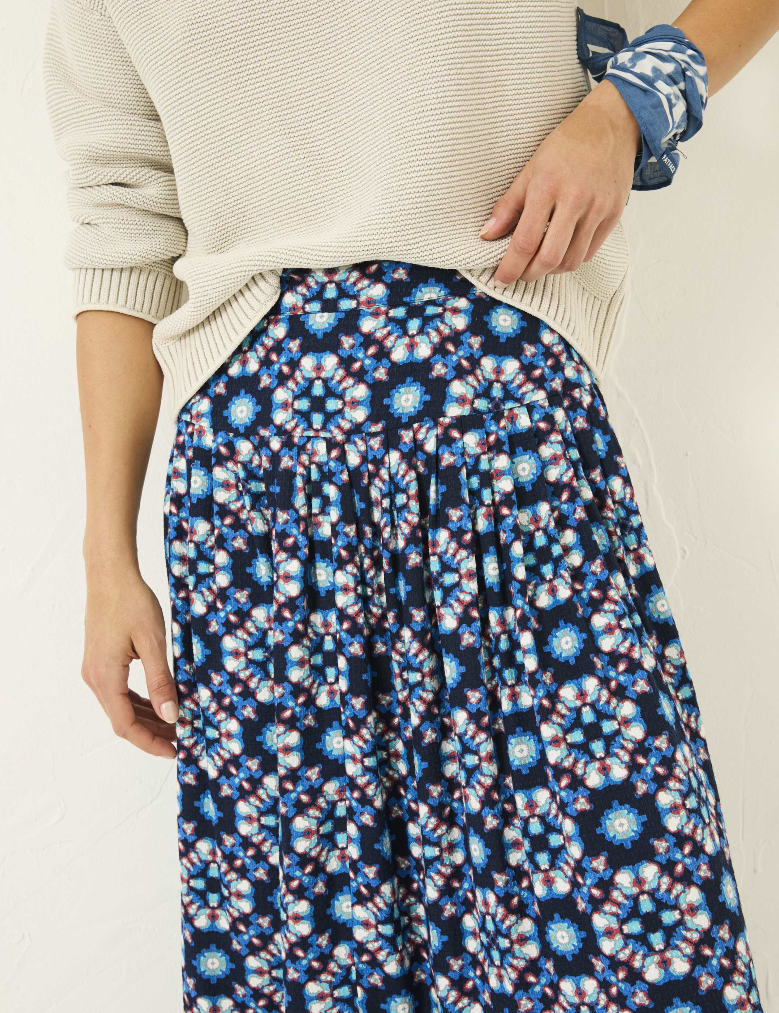 Geometric Pleated Midi Slip Skirt 4 of 5