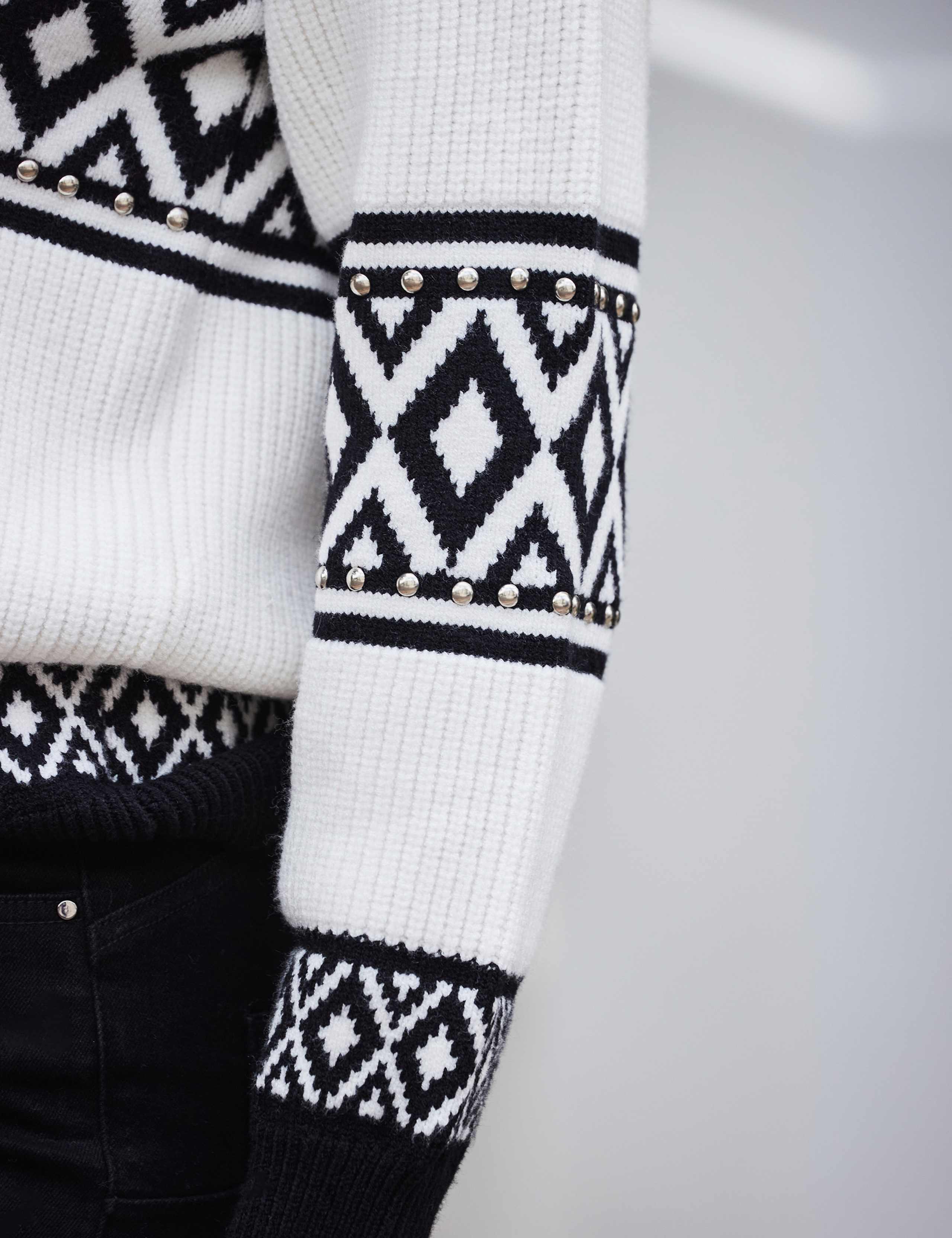 Detailed Roll Neck Jumper 4 of 6
