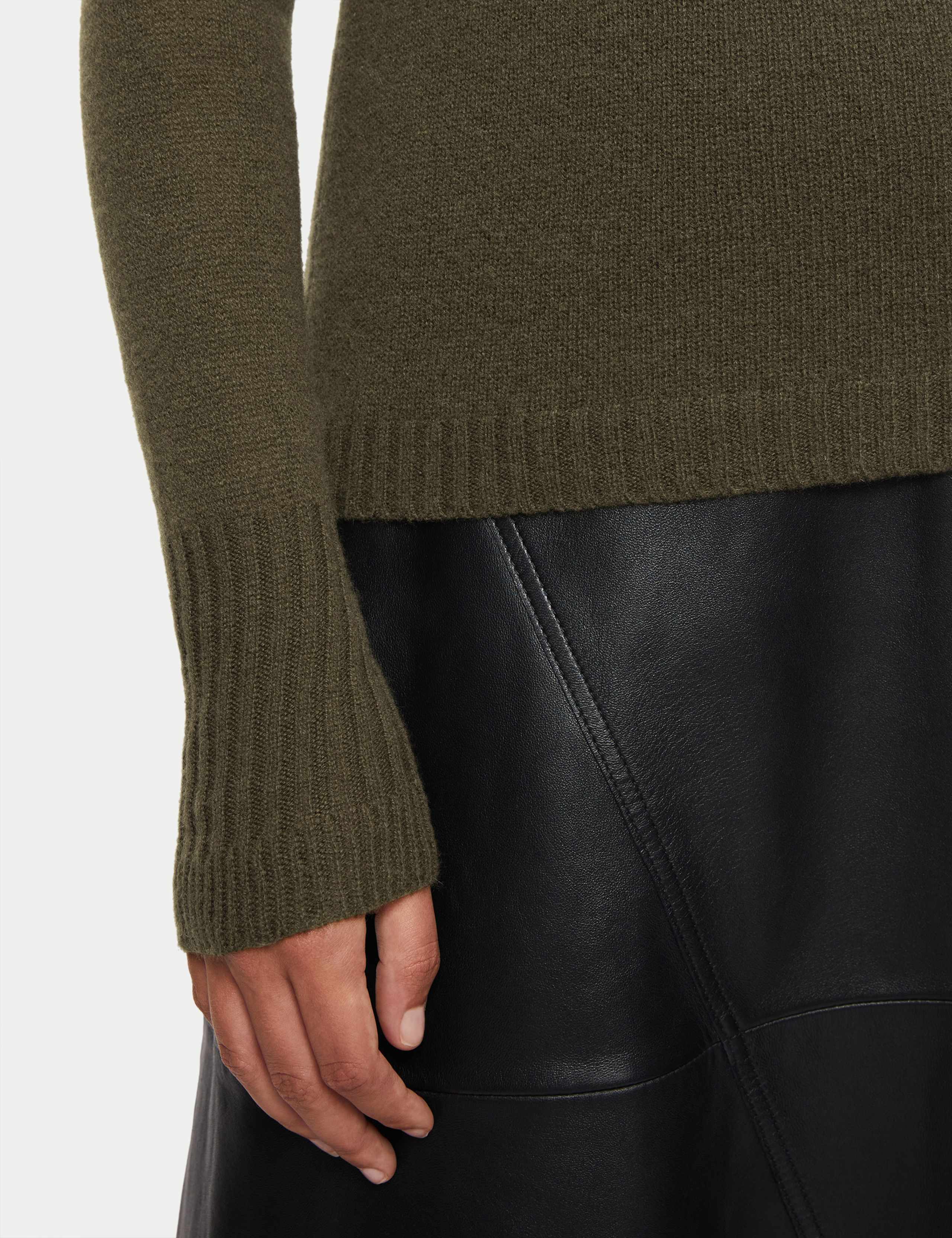 Cashmere Crew Neck Jumper 5 of 5
