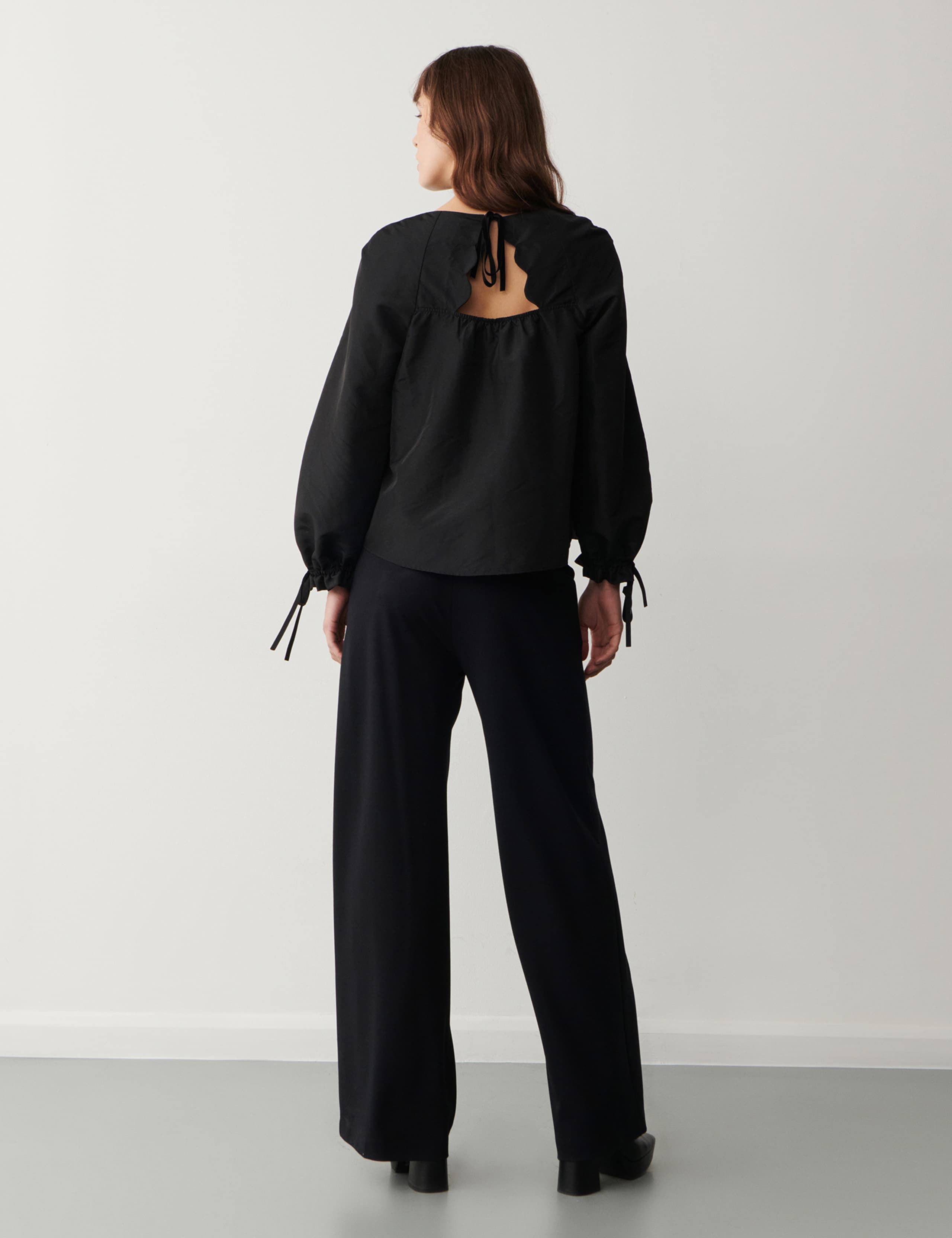 Round Neck Tie Fastening Top 3 of 4