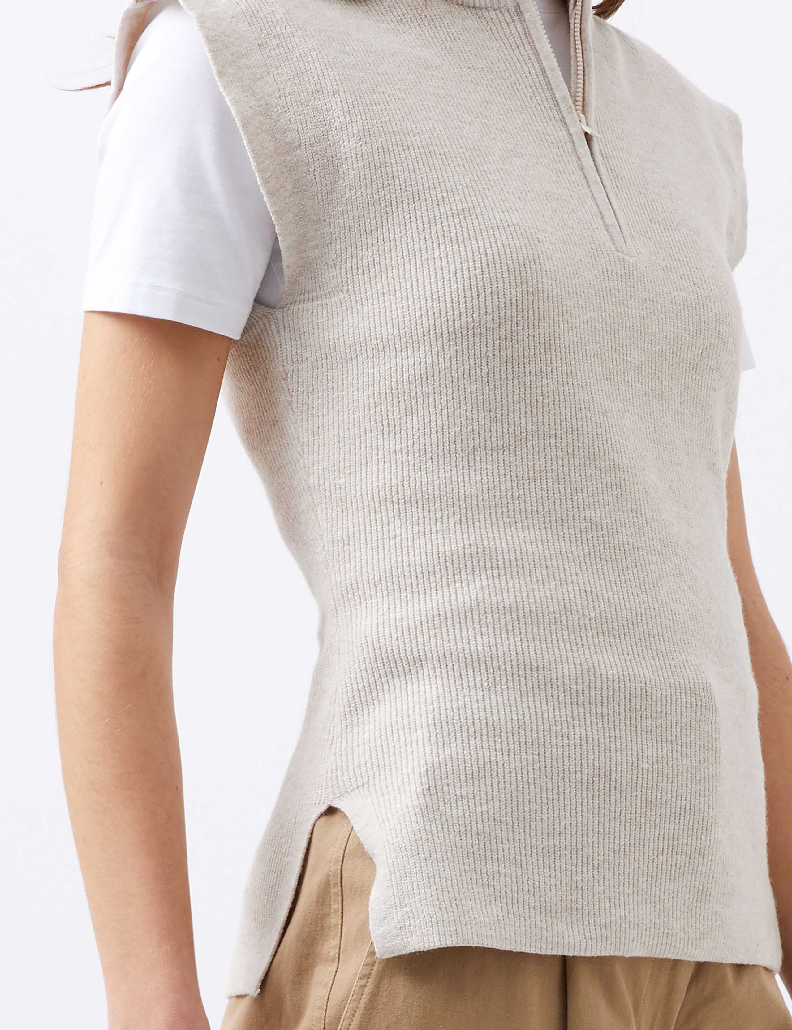 Textured Funnel Neck Half Zip Knitted Vest 4 of 4