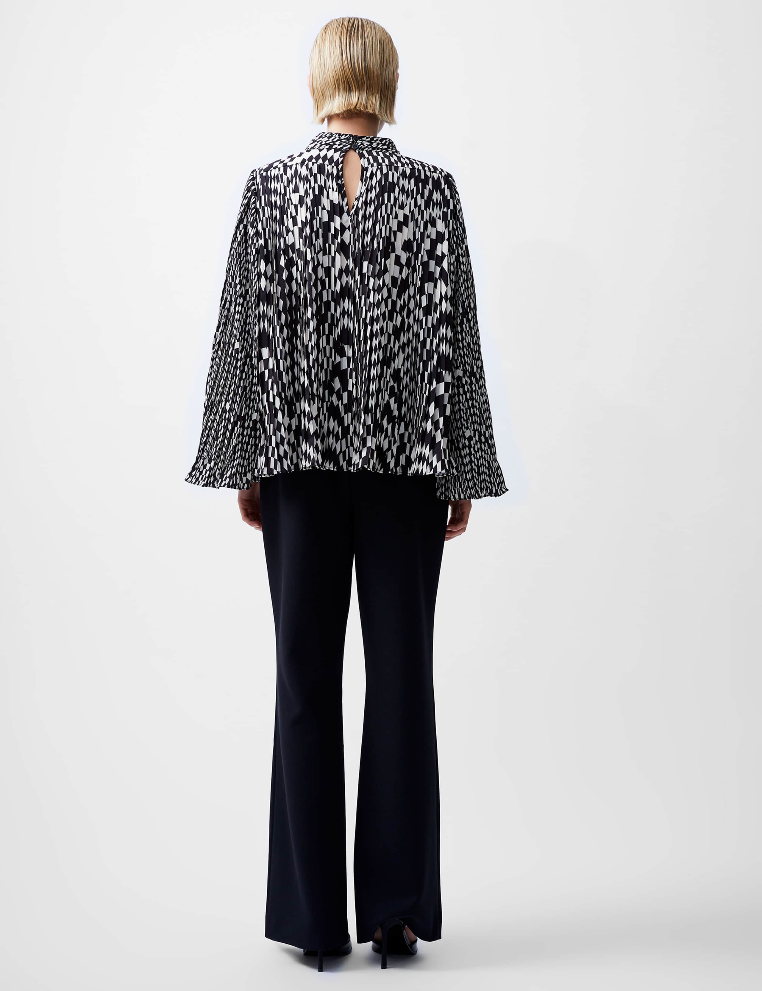 Geometric V-Neck Crinkle Blouse 4 of 4
