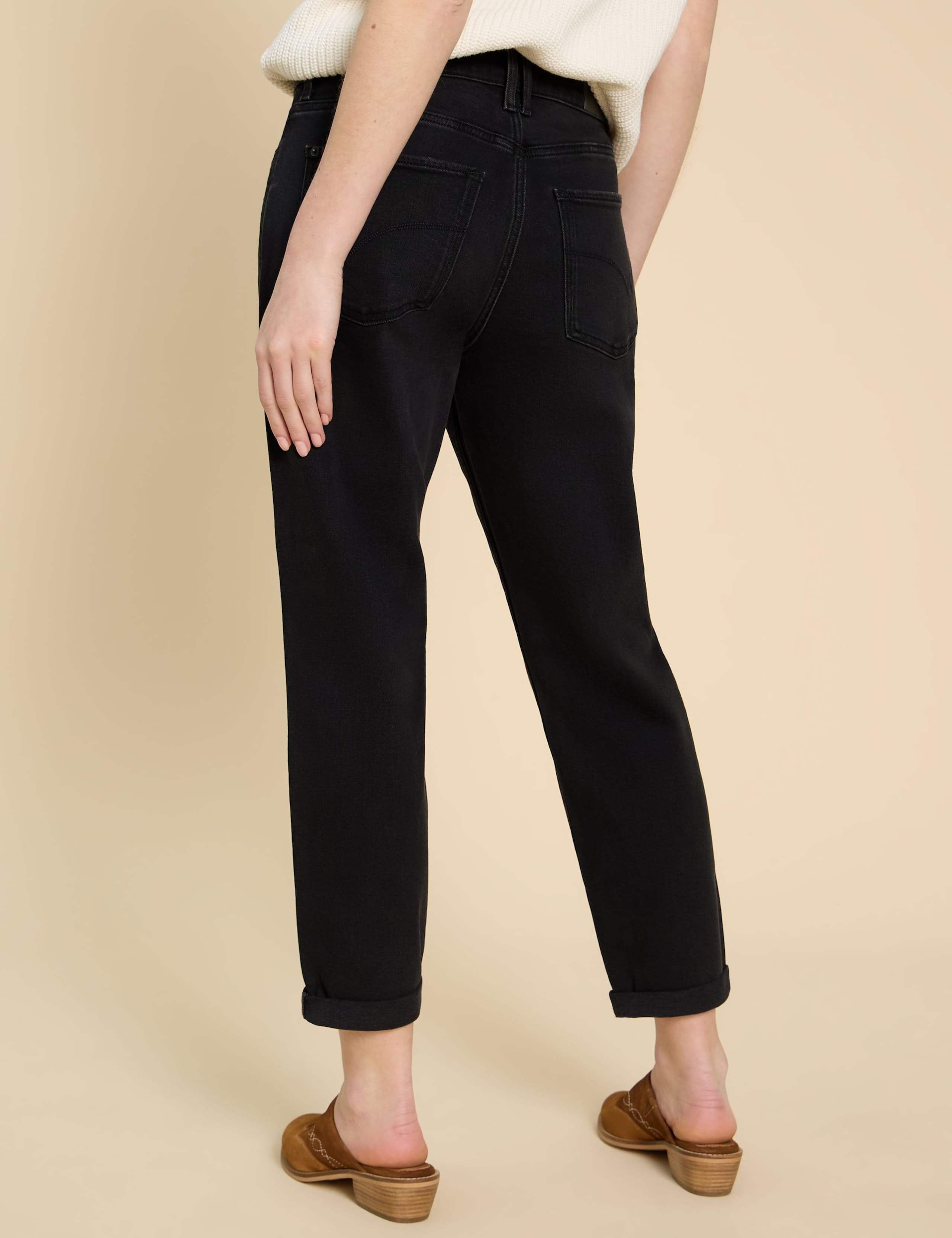 Freya Mid Rise Straight Leg Jeans 3 of 6