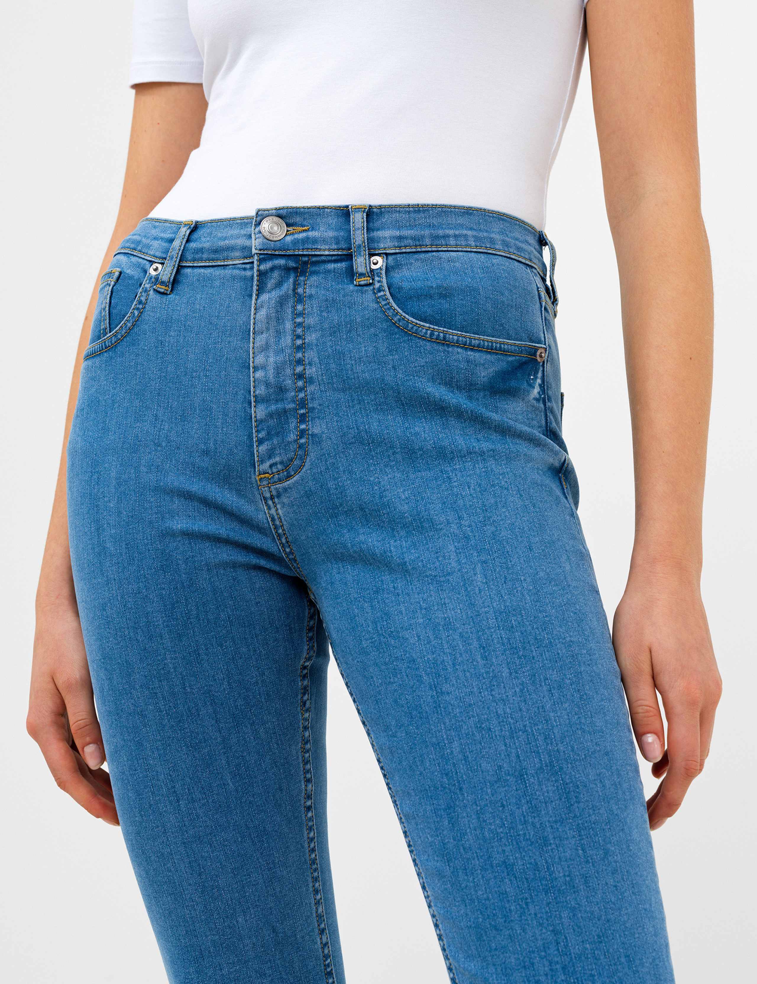 High Waisted Skinny Jeans 4 of 5