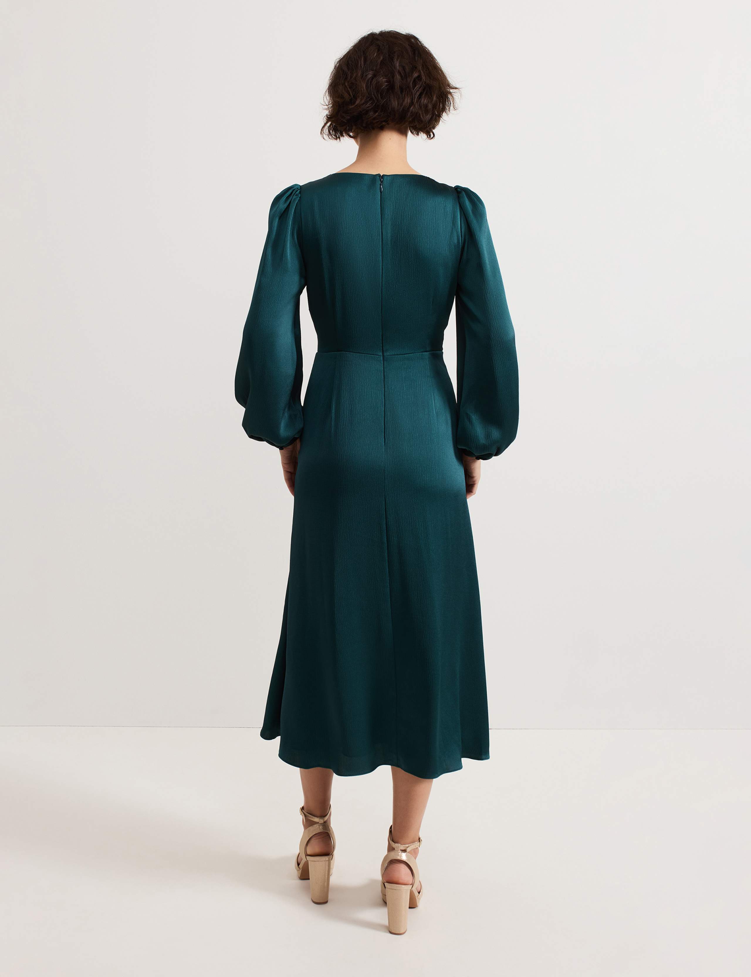 Pleated Tie Waist Midi Wrap Dress 3 of 7