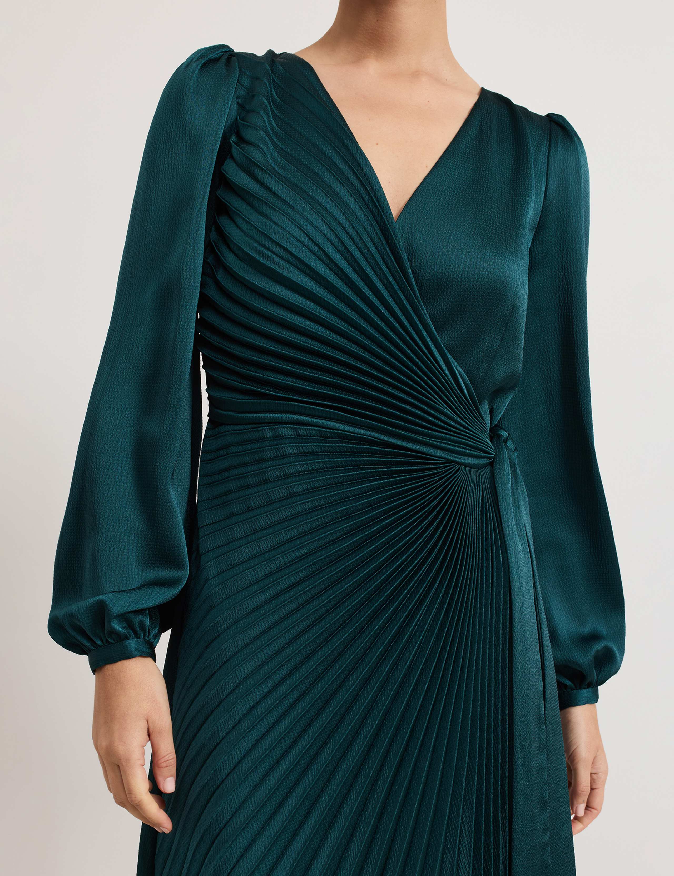 Pleated Tie Waist Midi Wrap Dress 6 of 7