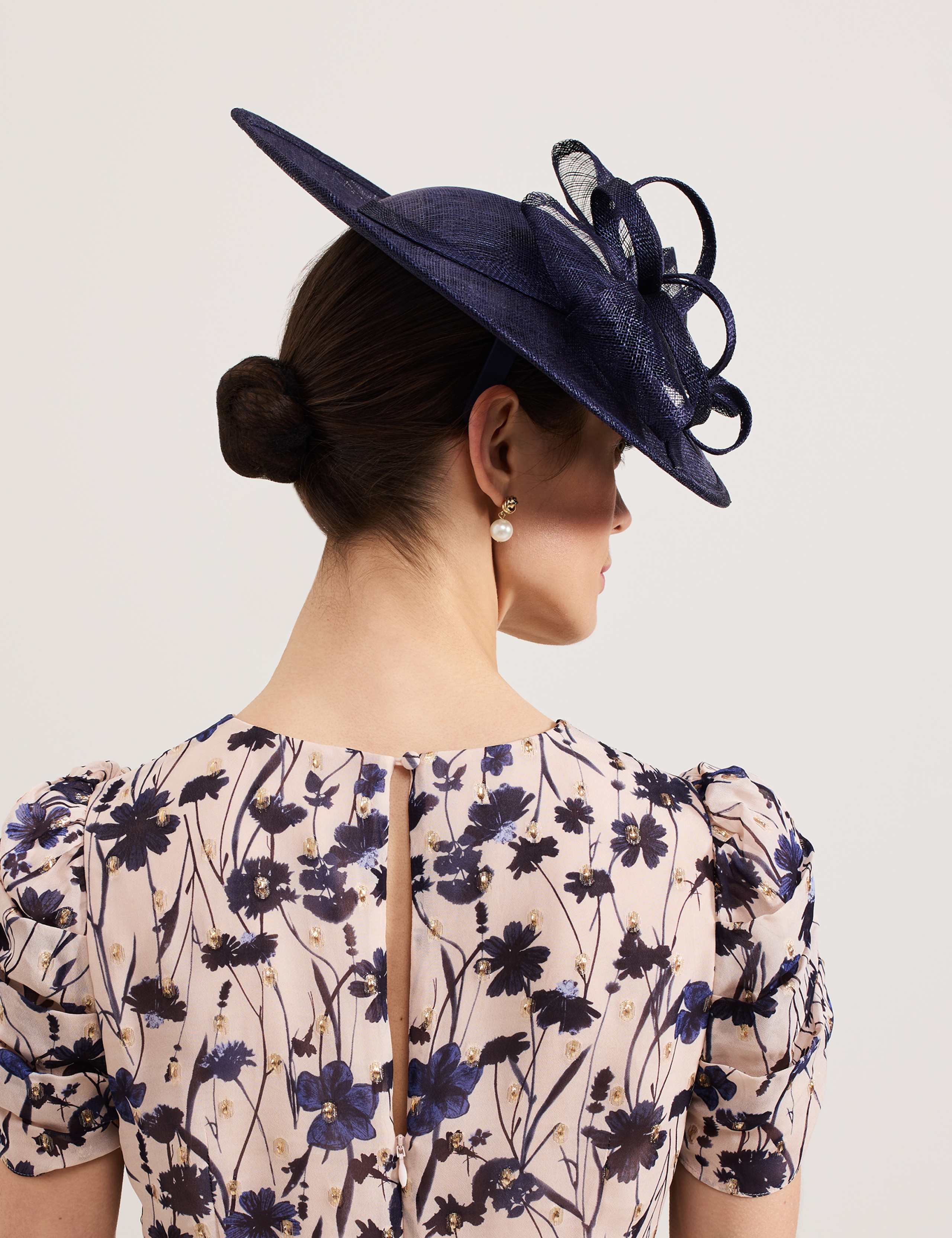 Bow Fascinator 4 of 6